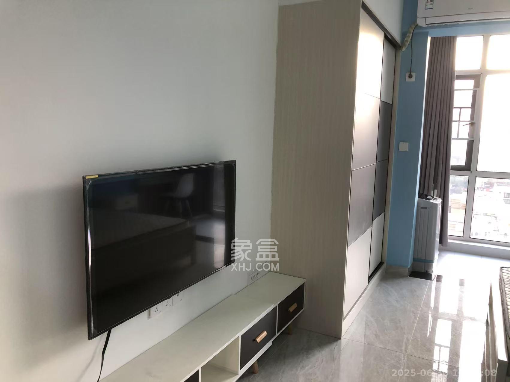 明大佳园  1室1厅1卫   1700.00元/月室内图