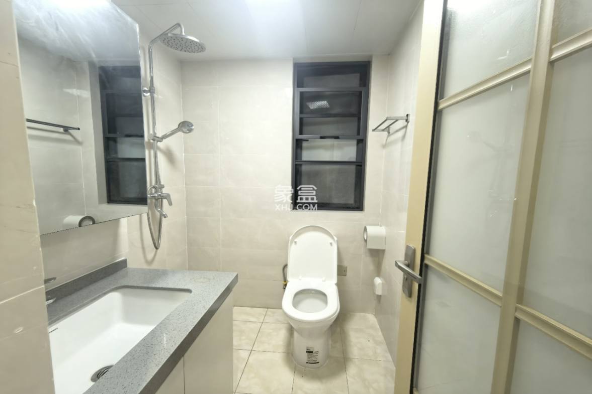 首开美墅湾 2室2厅1卫 2500.0元/月 首开美墅湾 2室2厅1卫 2500.0元/月室内图