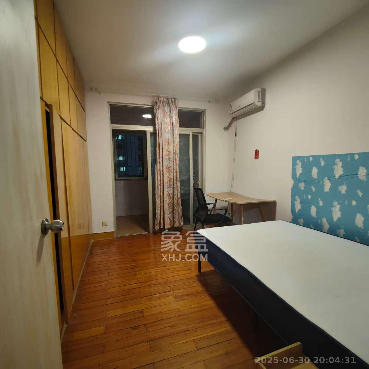 长沙师范教职工宿舍 2室2厅1卫 1300.0元/月 长沙师范教职工宿舍 2室2厅1卫 1300.0元/月室内图