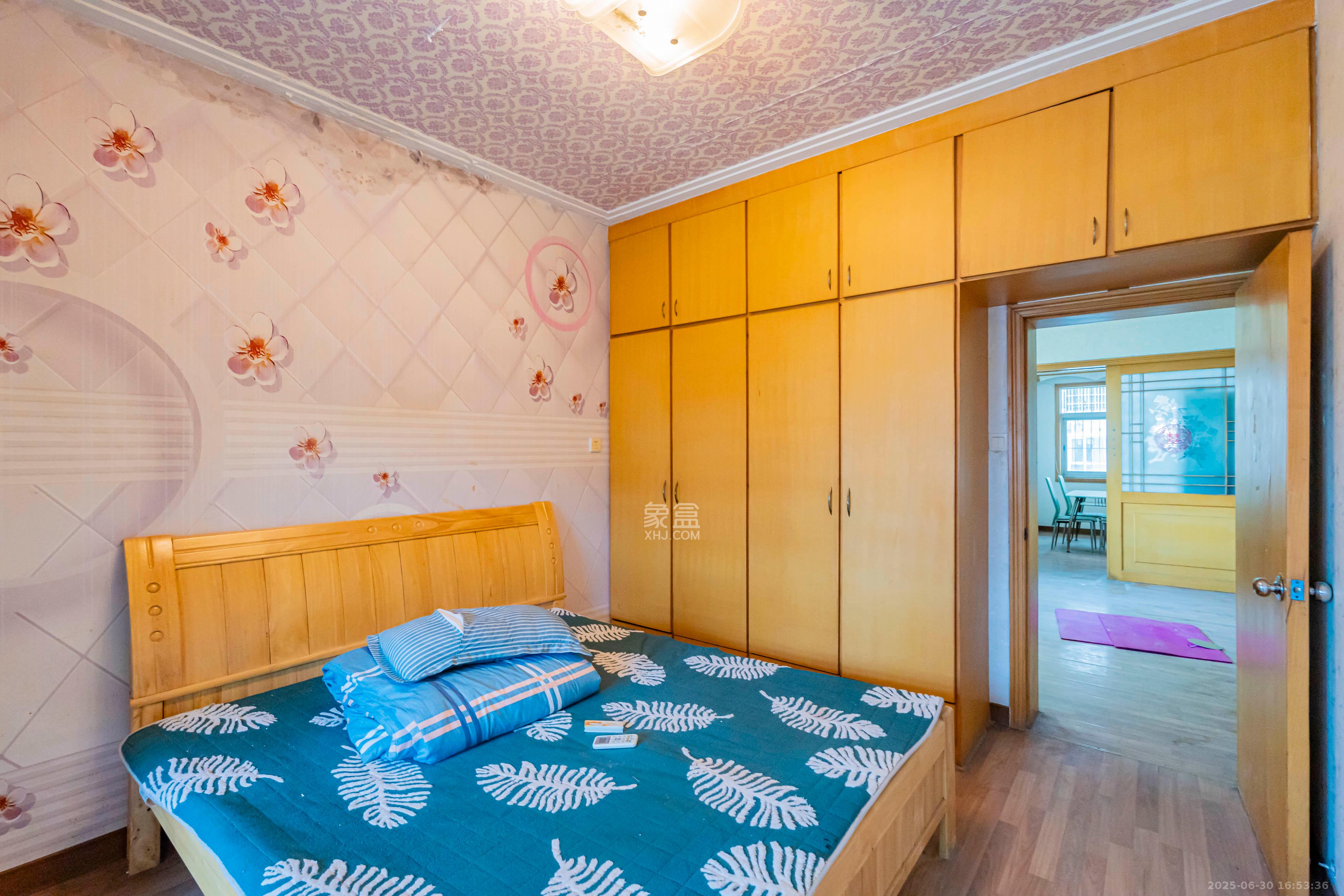 虹嘉花园（虹嘉园小区）  2室2厅1卫    76.0万卧室