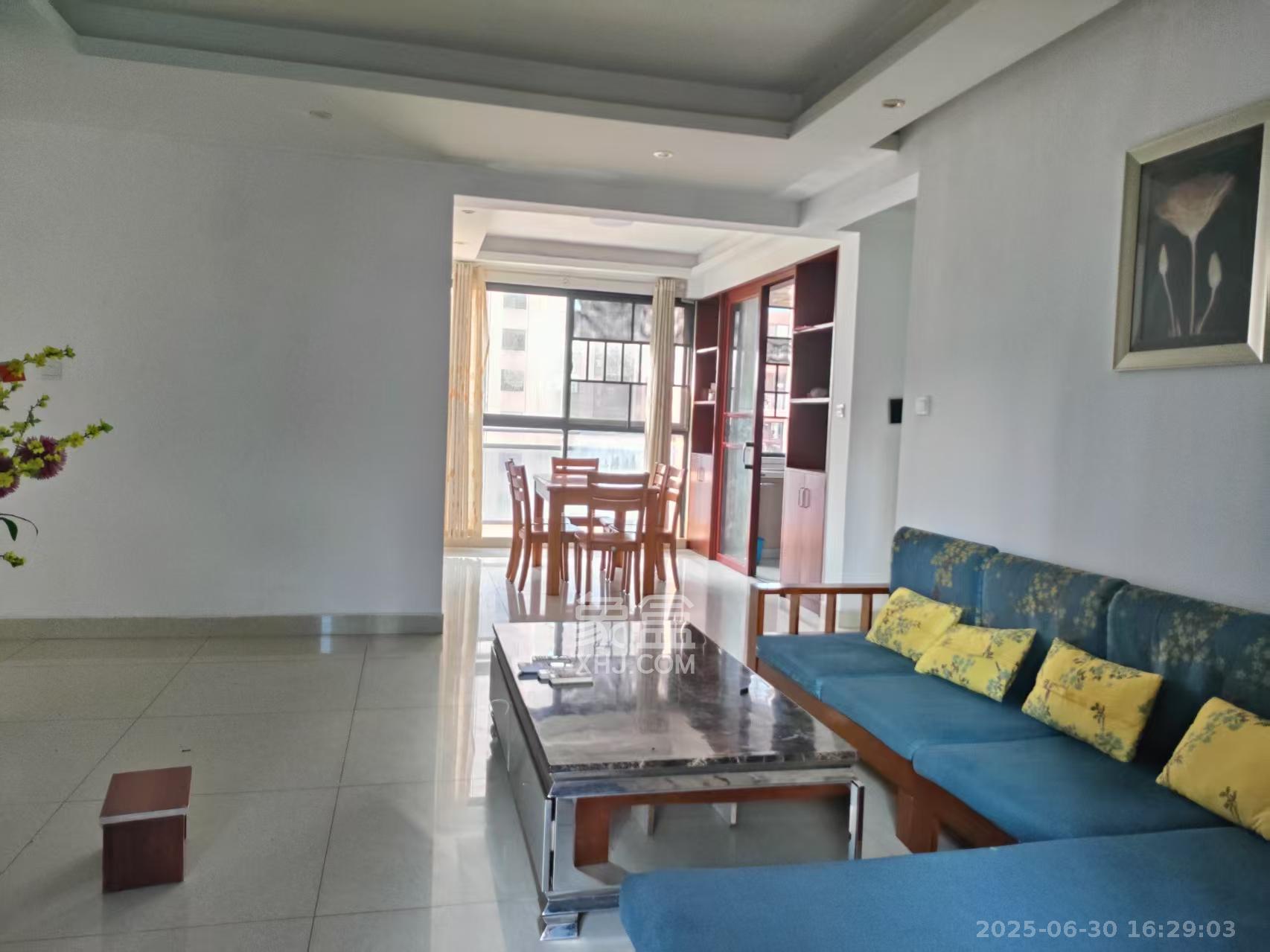 珠江东方明珠(新地东方明珠)三期  4室2厅2卫    2000.0元/月 珠江东方明珠(新地东方明珠)三期  4室2厅2卫    2000.0元/月