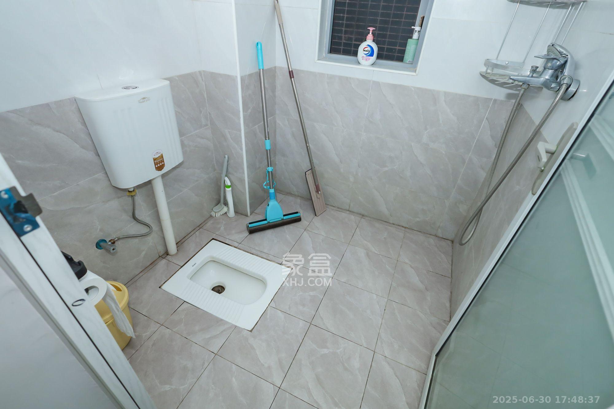 保利天禧D区  3室2厅1卫   3100.00元/月室内图