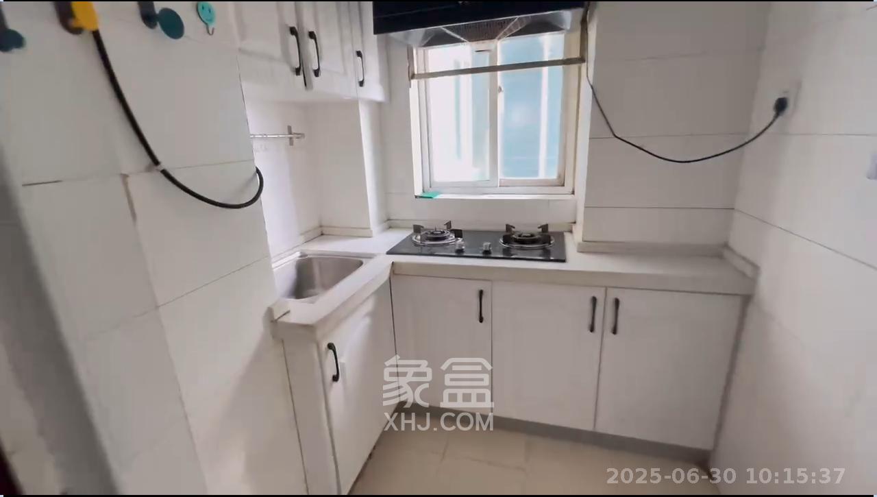 星语林名园  1室1厅1卫   1200.00元/月室内图