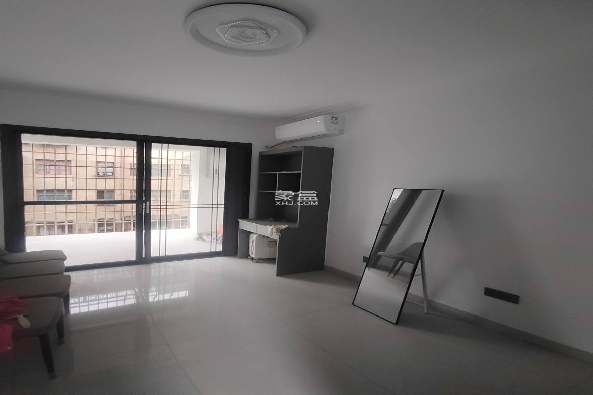 王家小区 1室0厅0卫 600.0元/月 王家小区 1室0厅0卫 600.0元/月室内图