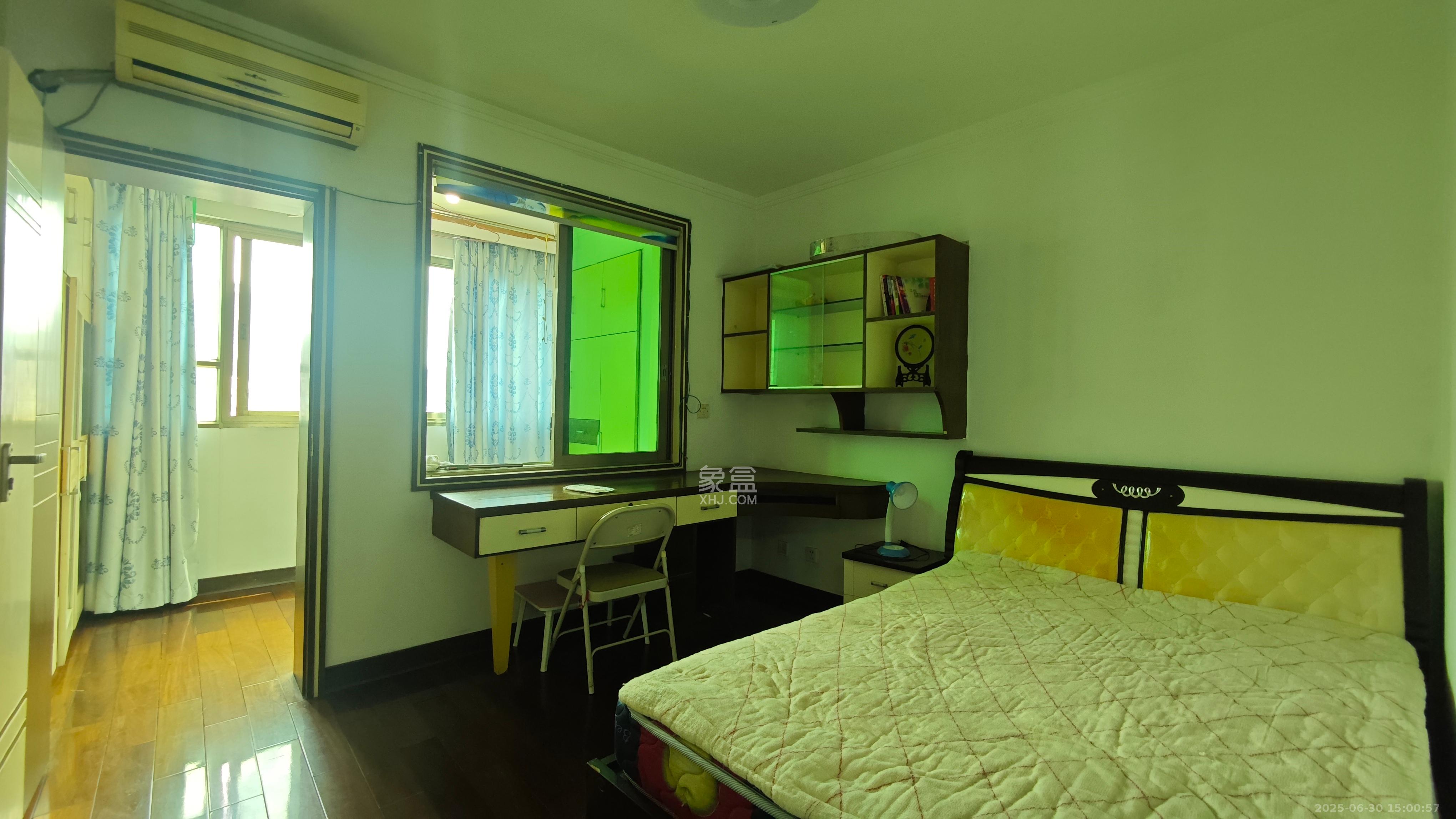 市一医院宿舍 2室2厅2卫 2500.0元/月 市一医院宿舍 2室2厅2卫 2500.0元/月室内图