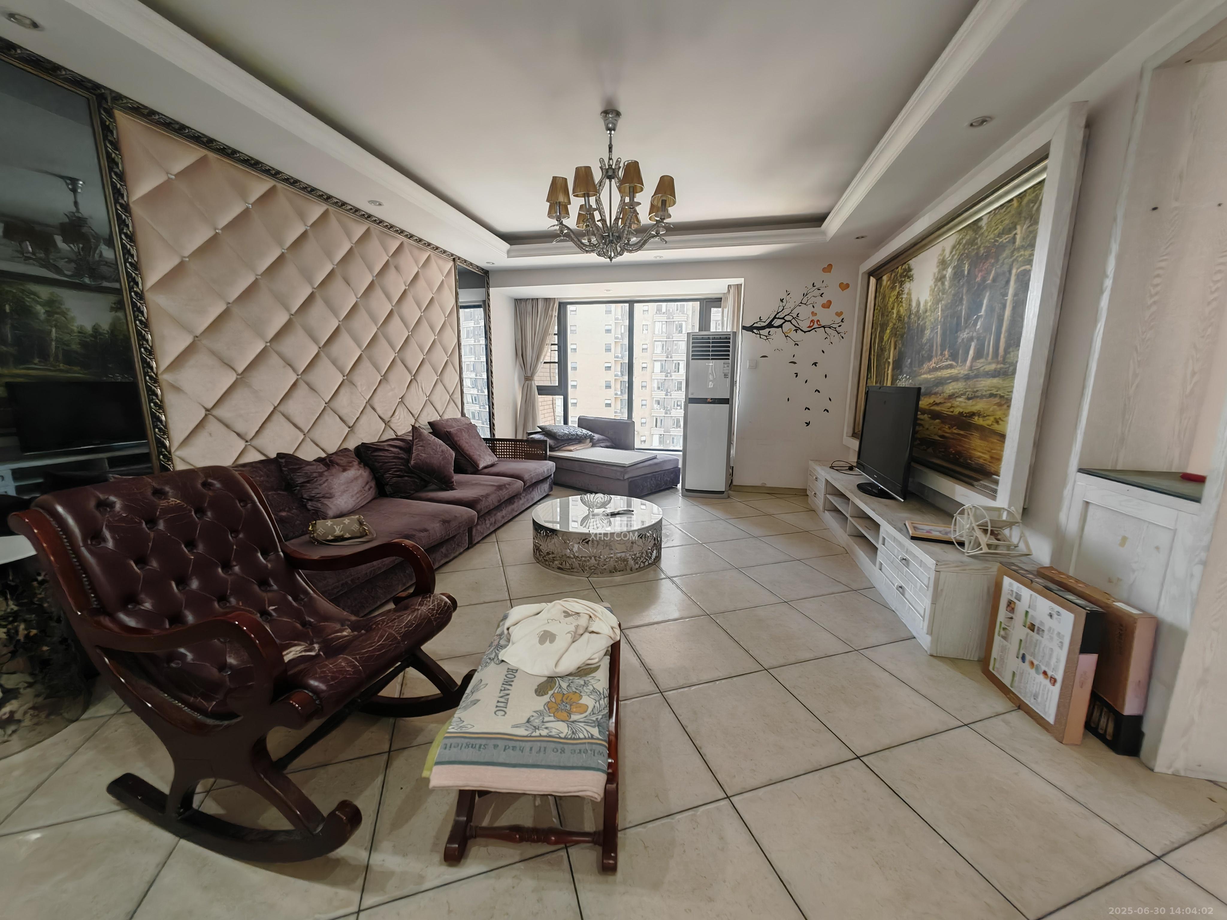 北京御园一二期(国泰嘉园) 3室2厅2卫 3000.0元/月 北京御园一二期(国泰嘉园) 3室2厅2卫 3000.0元/月室内图