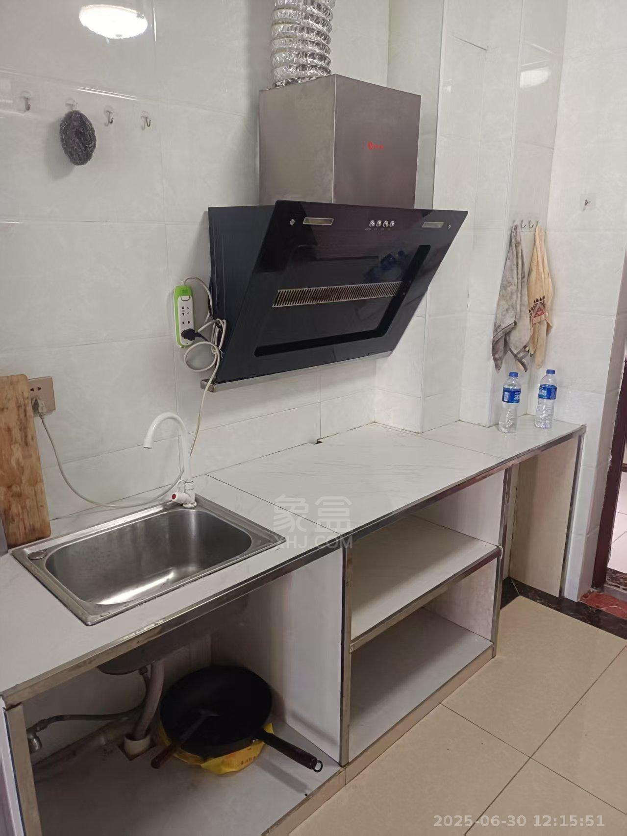 新桂公馆 1室1厅1卫 980.0元/月 新桂公馆 1室1厅1卫 980.0元/月室内图