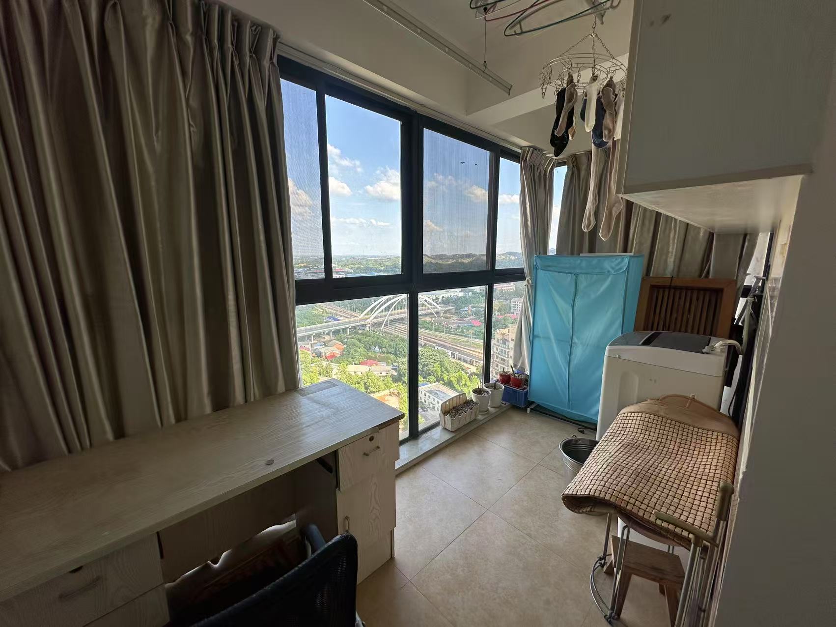 富兴嘉城 3室2厅1卫 1500.0元/月 富兴嘉城 3室2厅1卫 1500.0元/月室内图