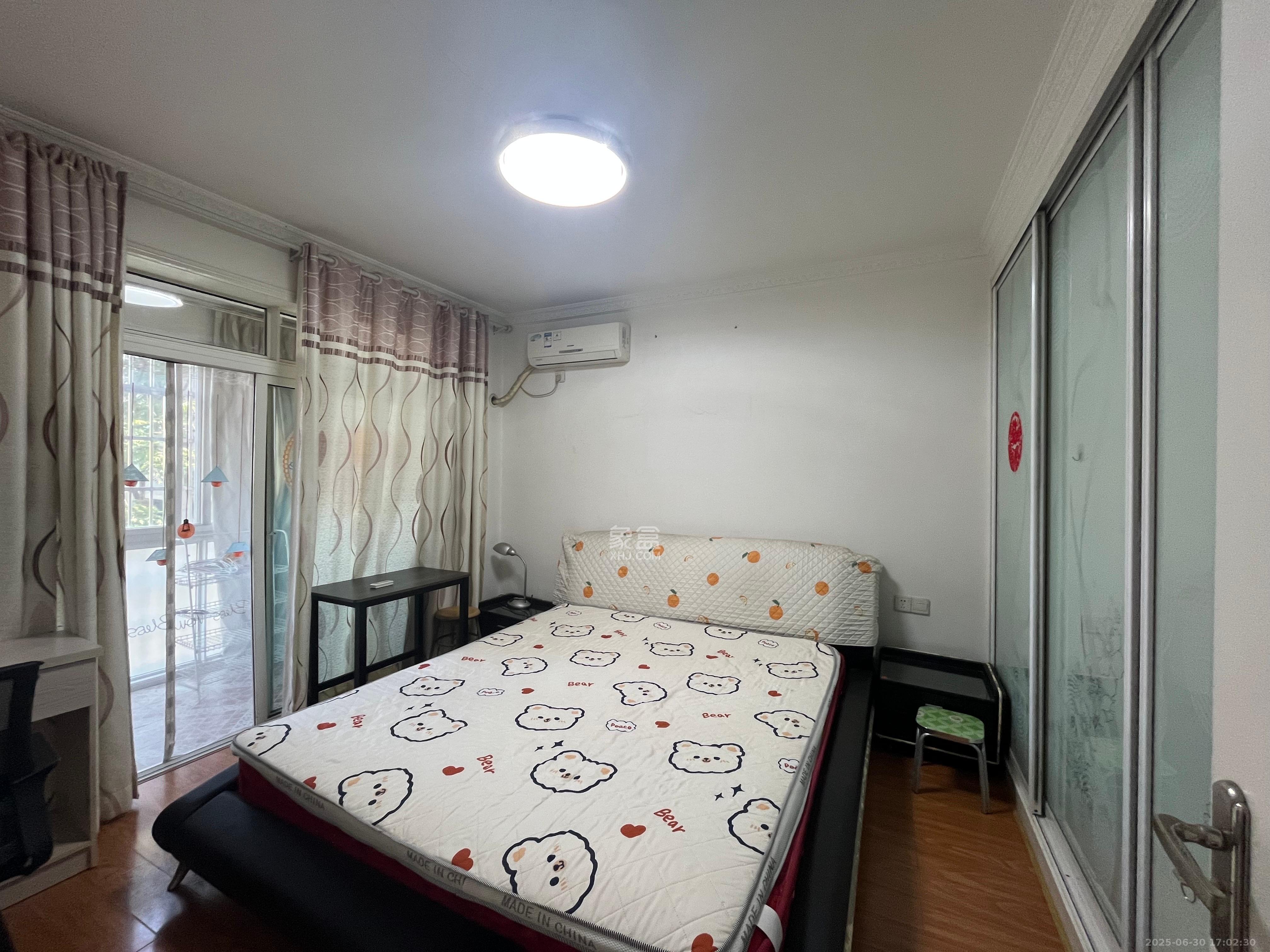 东岸锦城(东方人家)  3室1厅1卫   1800.00元/月室内图