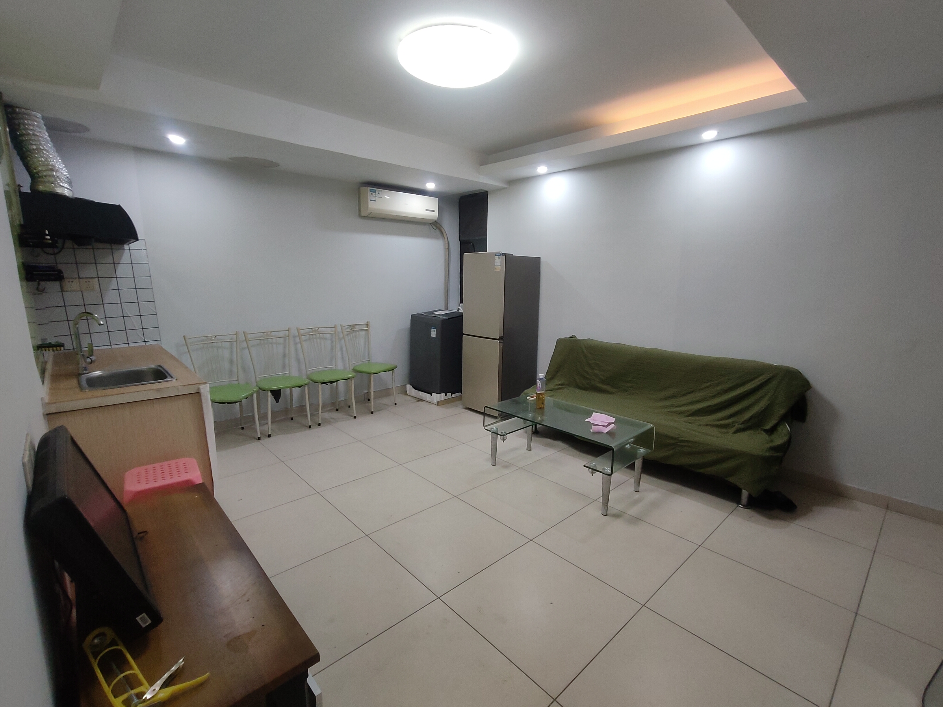 国贸花园 1室1厅1卫 1700.0元/月 国贸花园 1室1厅1卫 1700.0元/月户型图