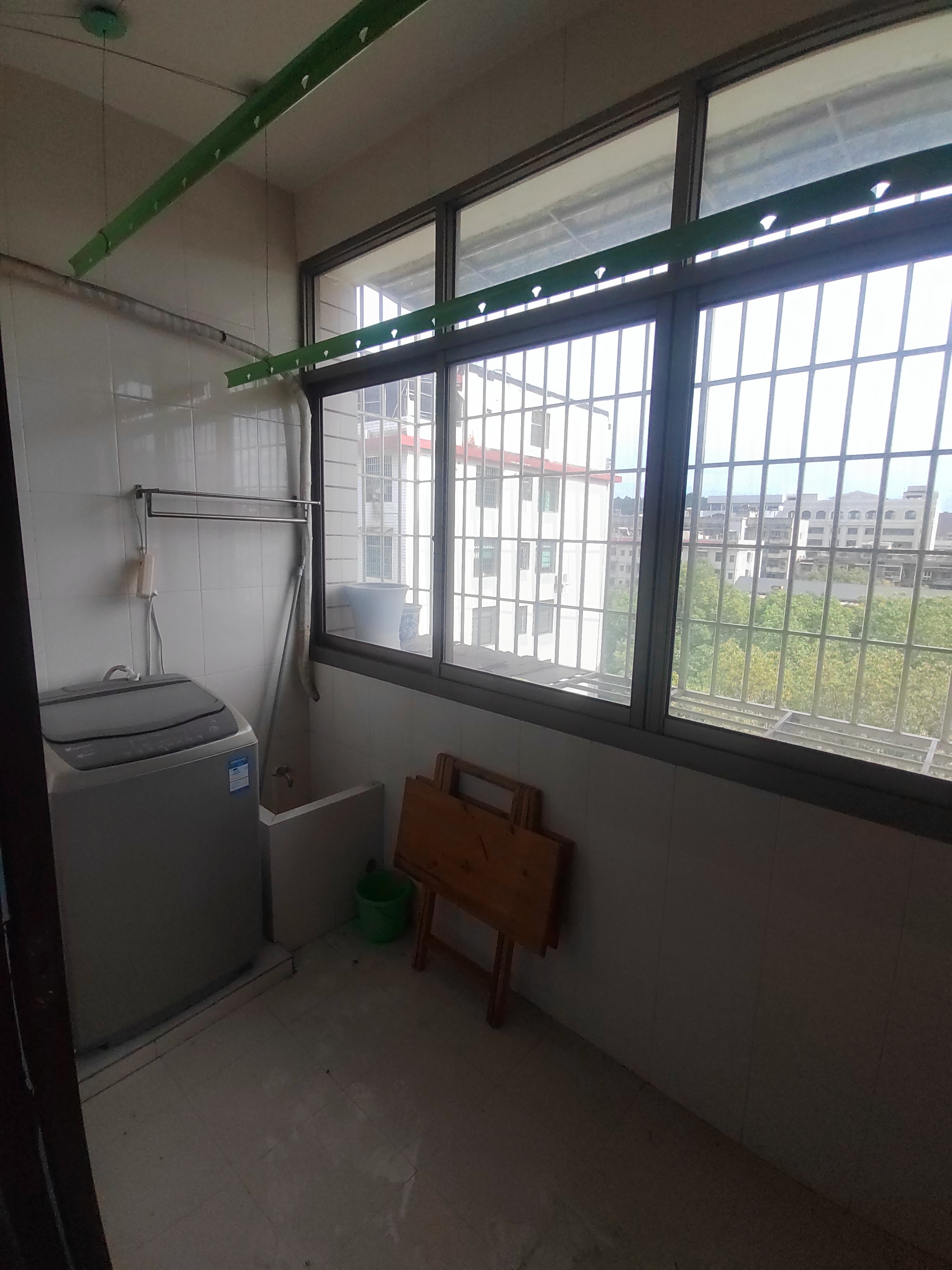 王家小区 1室0厅0卫 600.0元/月 王家小区 1室0厅0卫 600.0元/月室内图