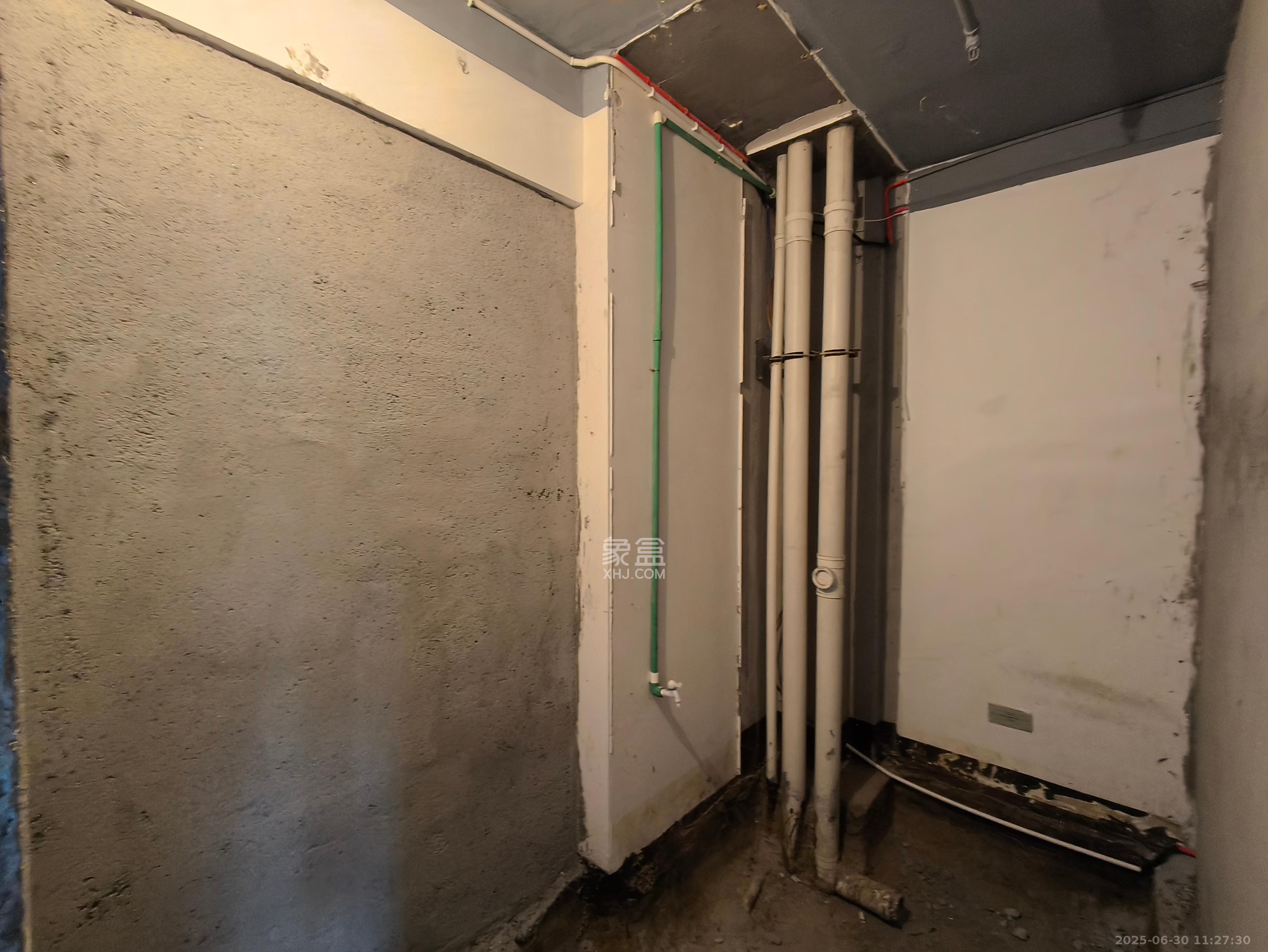 叠彩兰亭 1室1厅1卫 3200.0元/月 叠彩兰亭 1室1厅1卫 3200.0元/月室内图