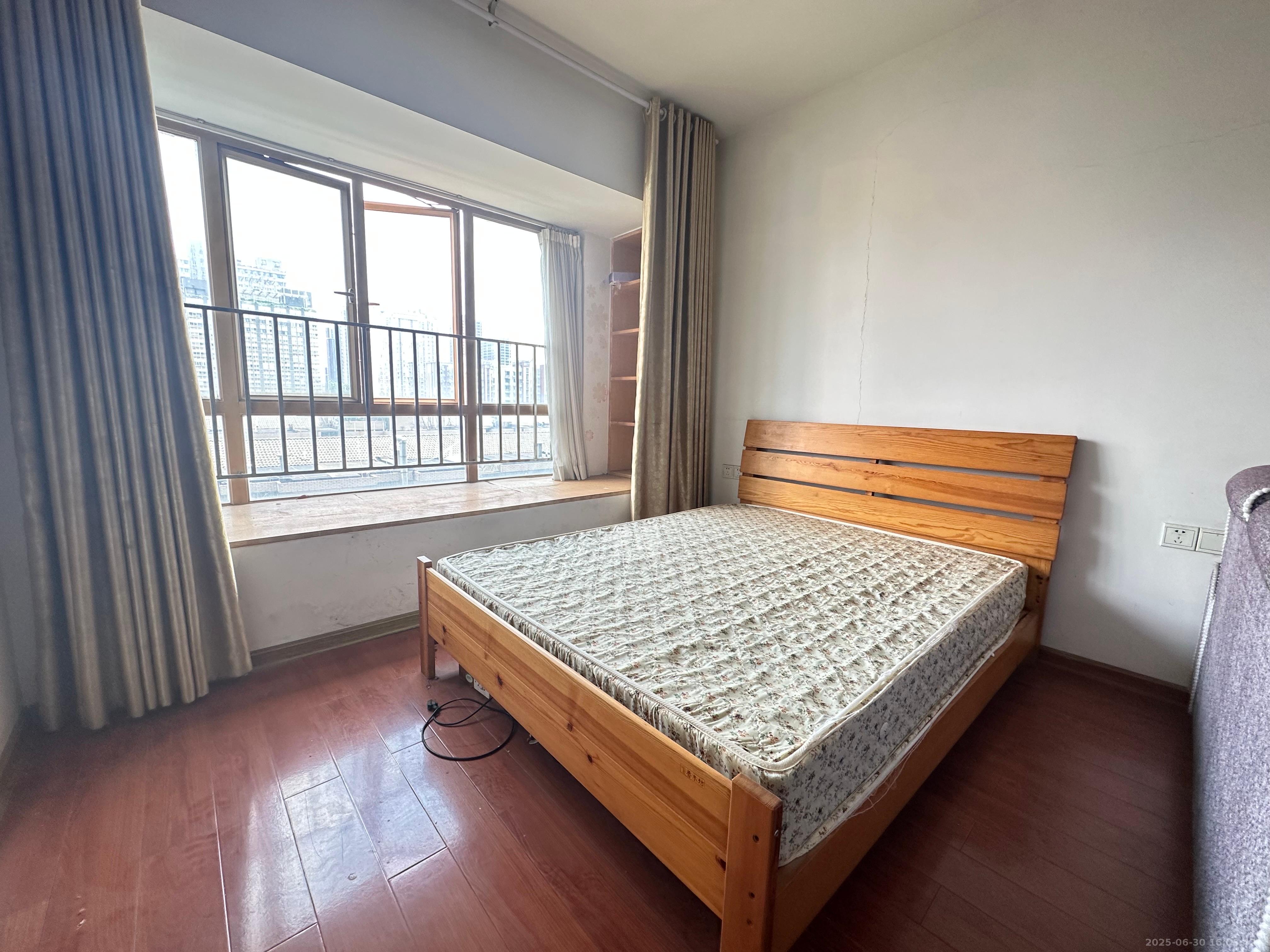 星尚520  1室1厅1卫    1300.0元/月室内图