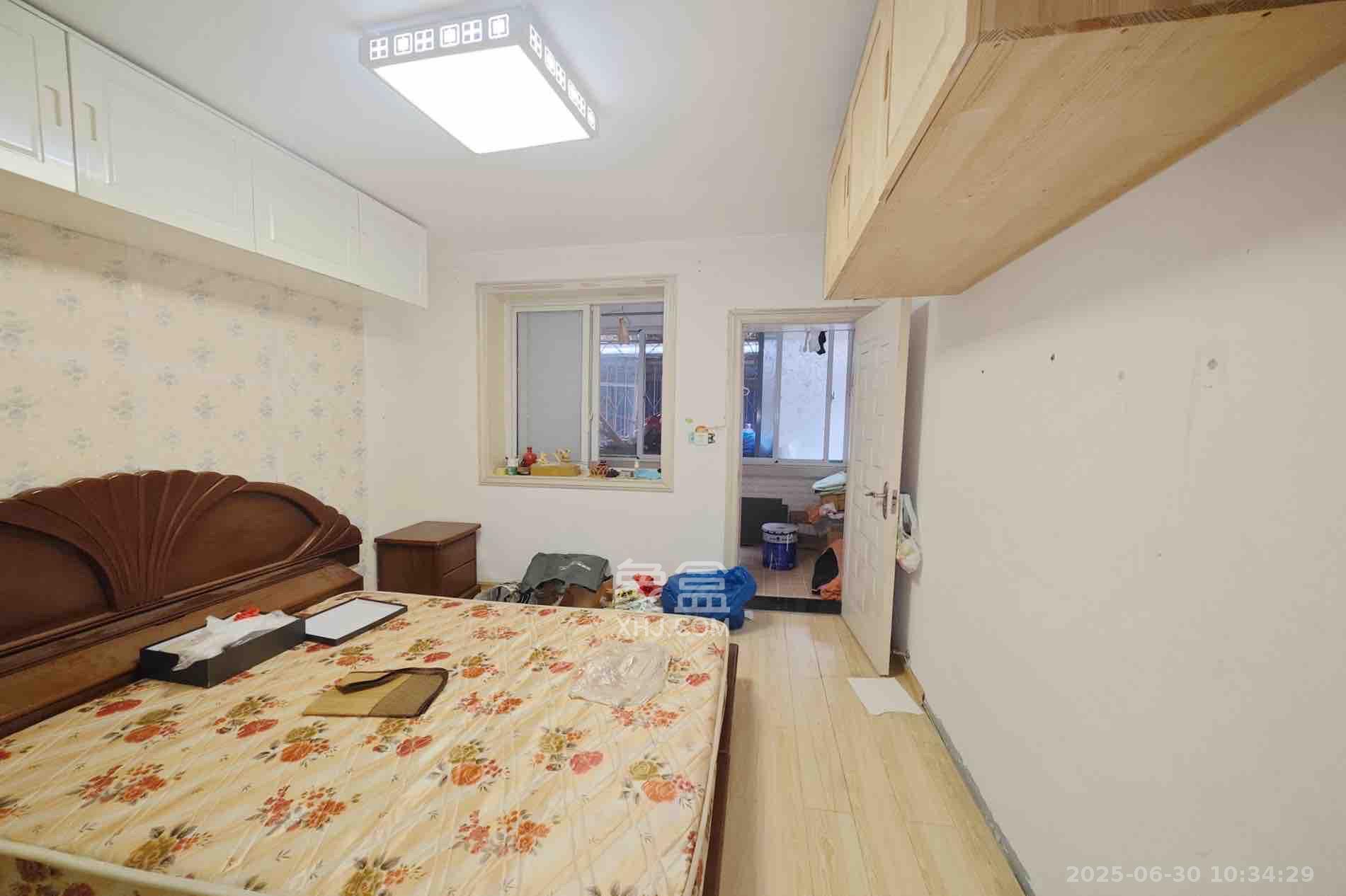 安居楼  3室1厅1卫    1400.0元/月室内图