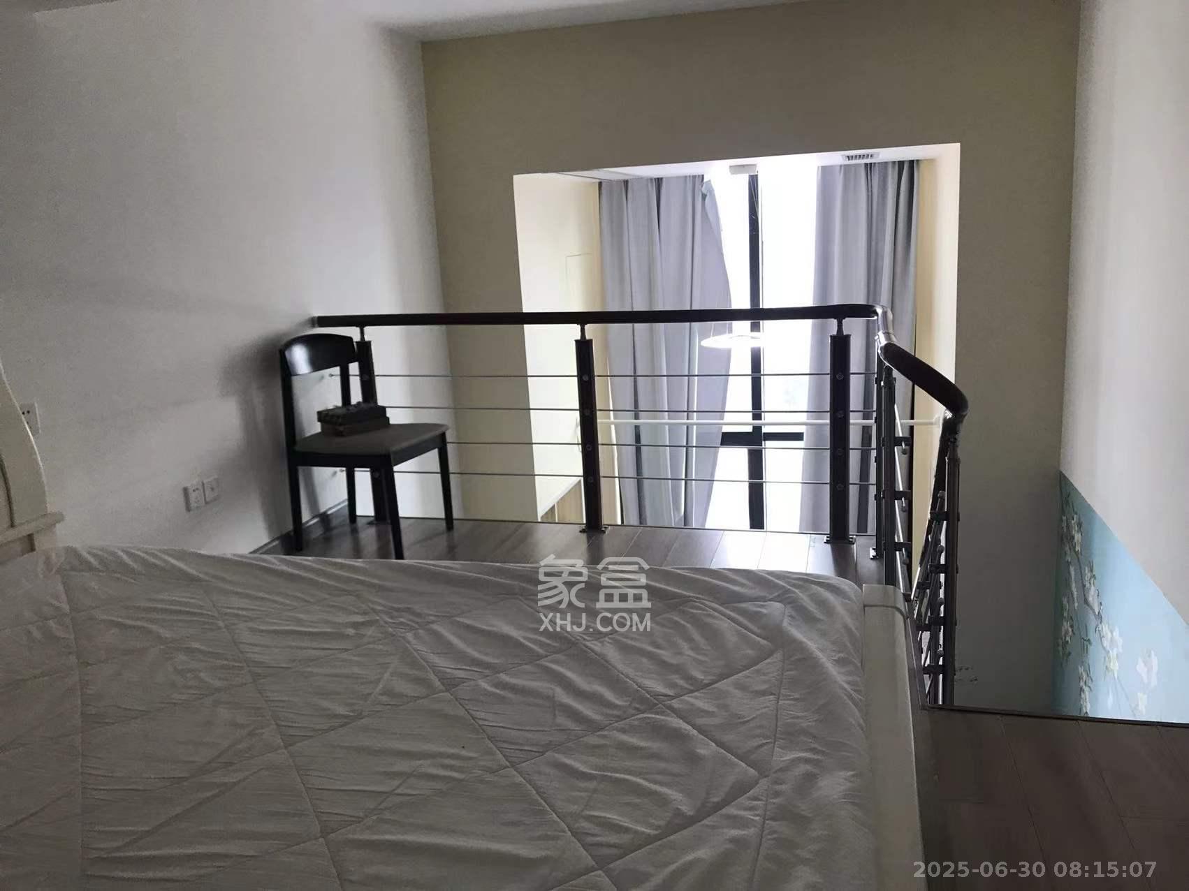 东盈商业广场(华泉城市广场) 1室1厅1卫 2280.0元/月 东盈商业广场(华泉城市广场) 1室1厅1卫 2280.0元/月室内图