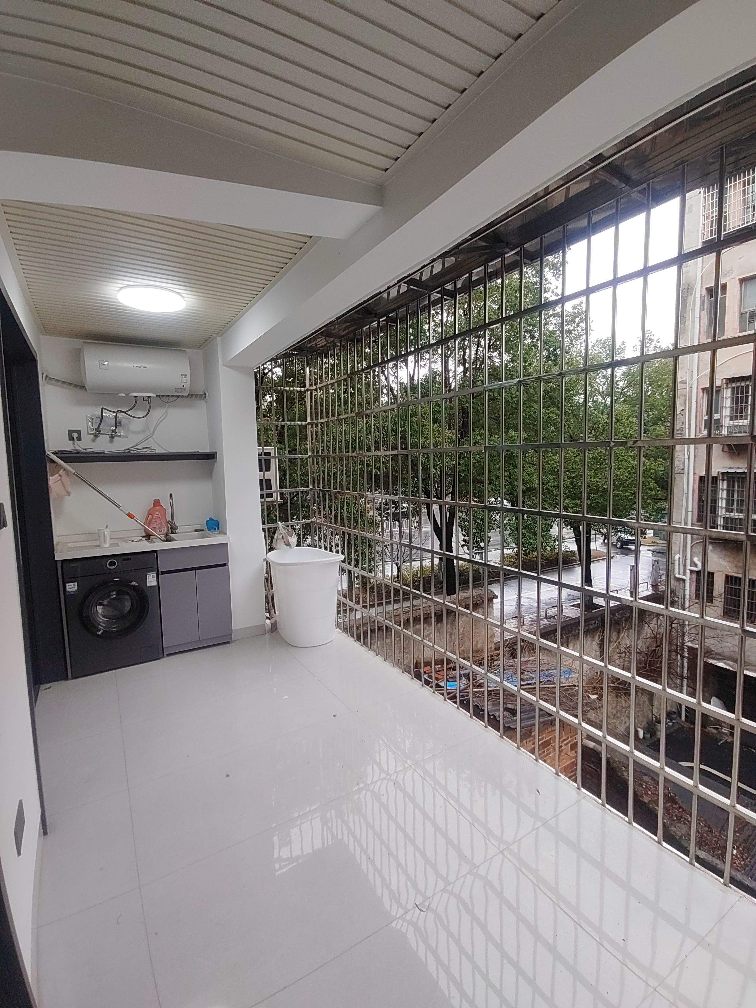 王家小区 1室0厅0卫 600.0元/月 王家小区 1室0厅0卫 600.0元/月室内图