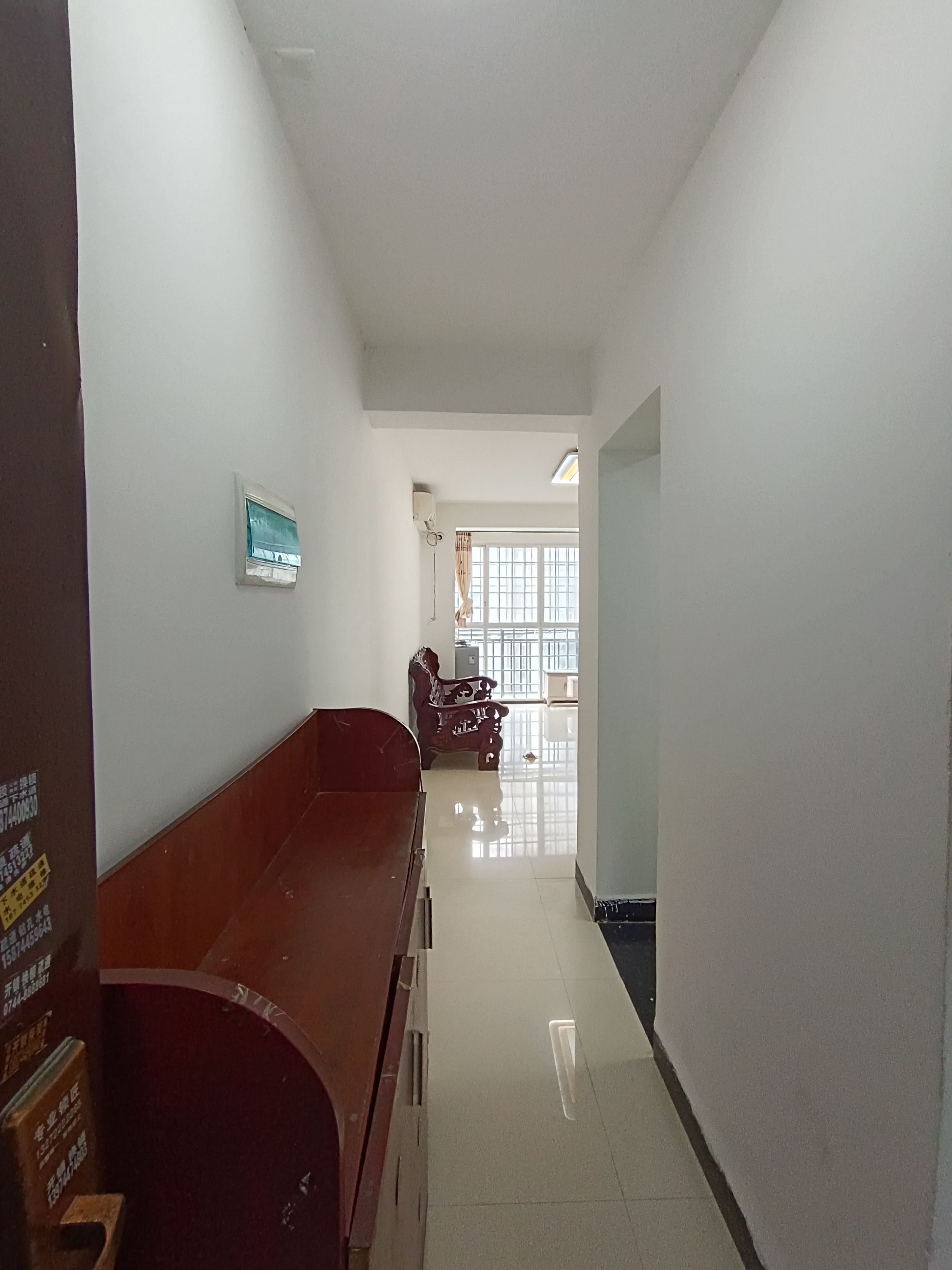 民惠家园 2室2厅1卫 800.0元/月 民惠家园 2室2厅1卫 800.0元/月室内图