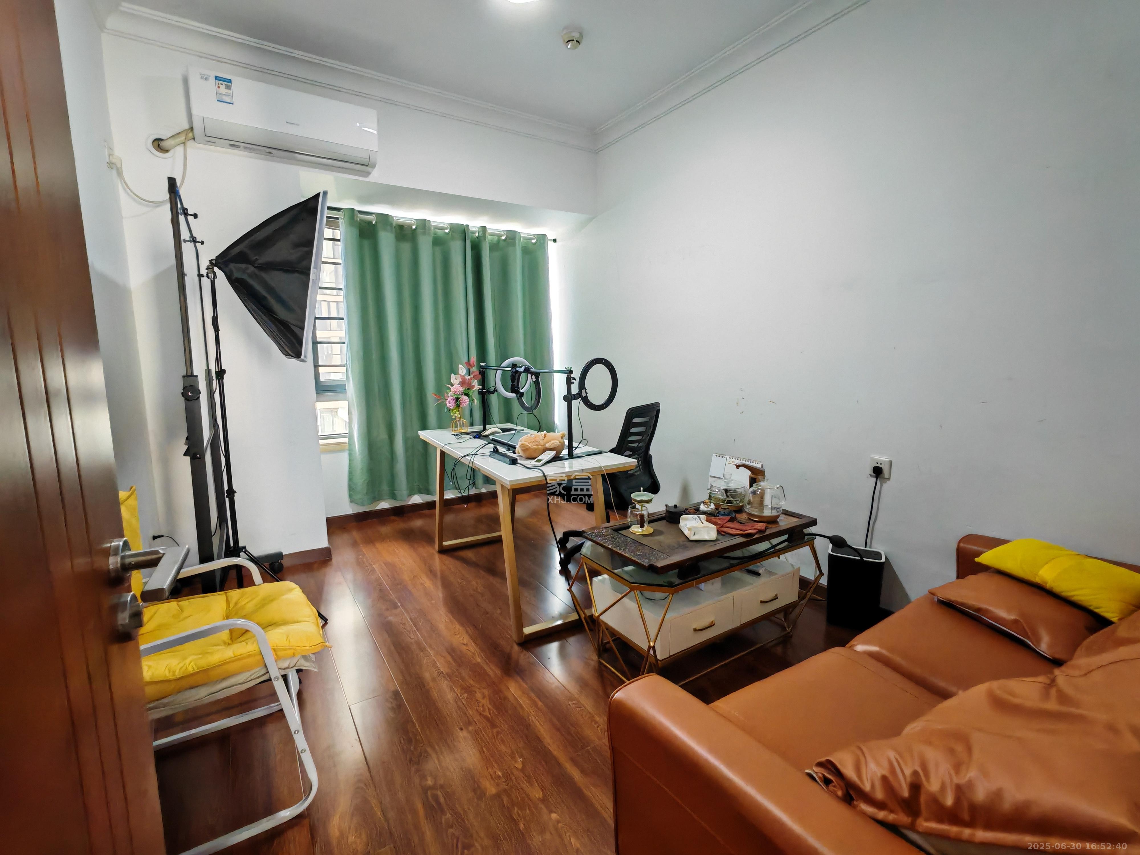 珠江好世界 4室2厅2卫 3600.0元/月 珠江好世界 4室2厅2卫 3600.0元/月室内图