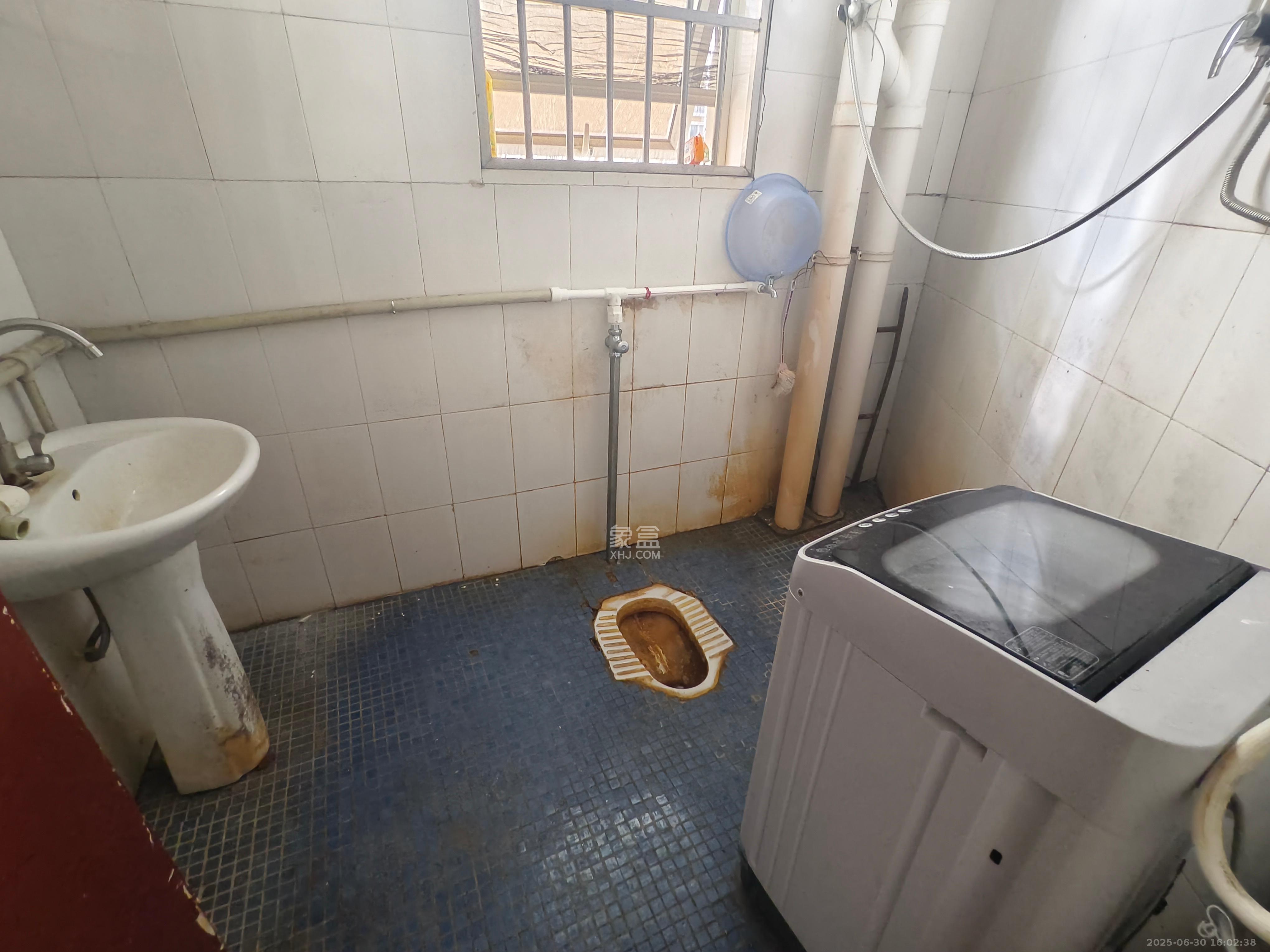 凯通国际城(凯通朝庭) 3室1厅1卫 2000.0元/月 凯通国际城(凯通朝庭) 3室1厅1卫 2000.0元/月室内图