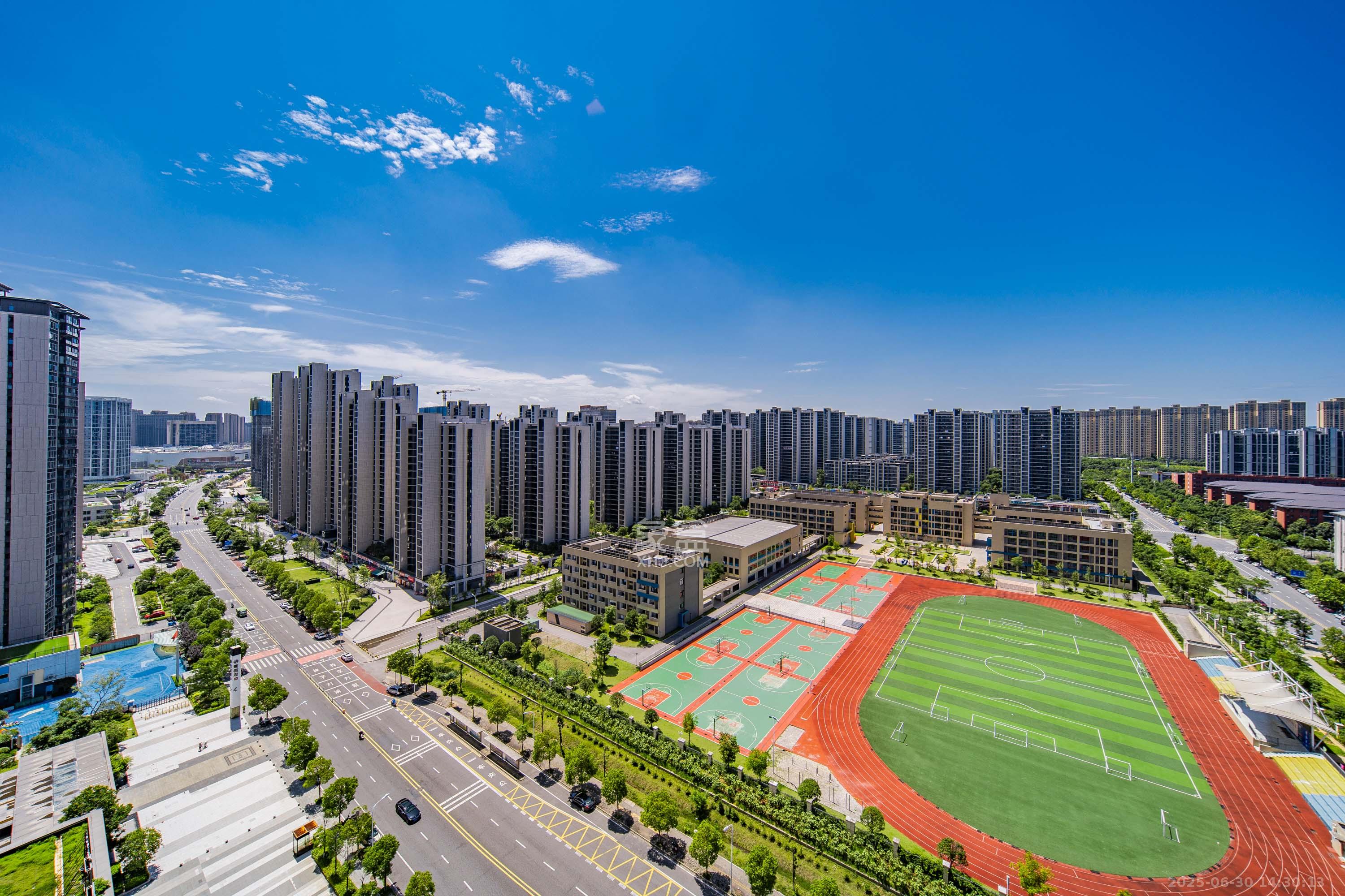 深业鹭栖府 3室2厅2卫 145.0万 深业鹭栖府 3室2厅2卫 145.0万其他