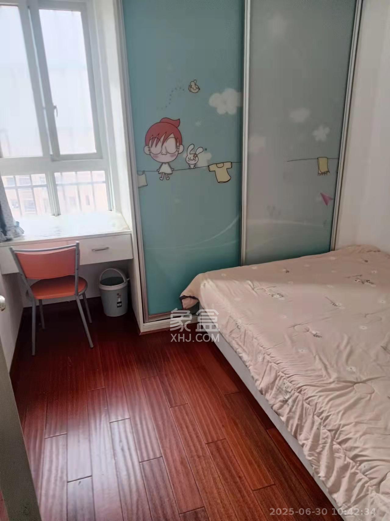 东方航标  2室2厅1卫    1600.0元/月室内图