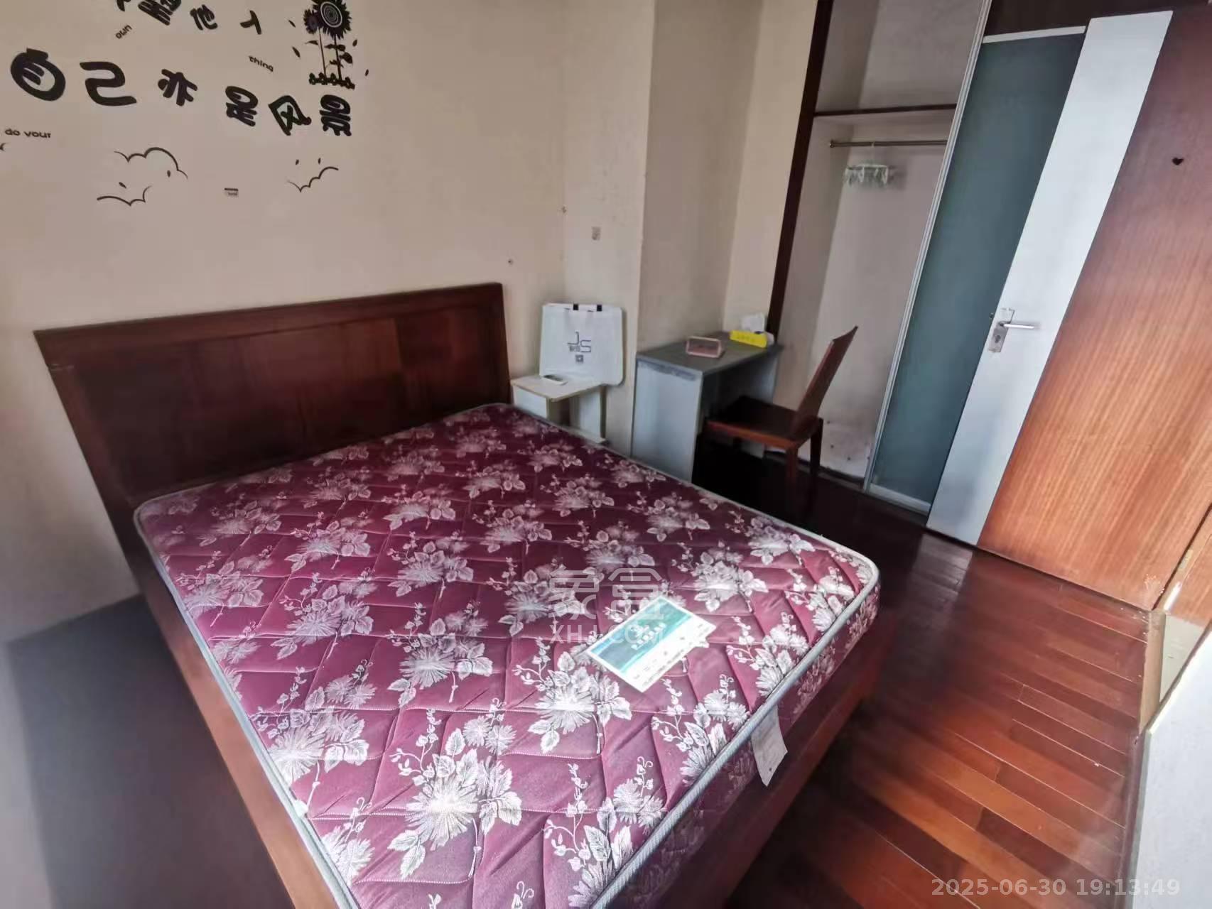 四季阳光花城 2室2厅1卫 3000.0元/月 四季阳光花城 2室2厅1卫 3000.0元/月室内图