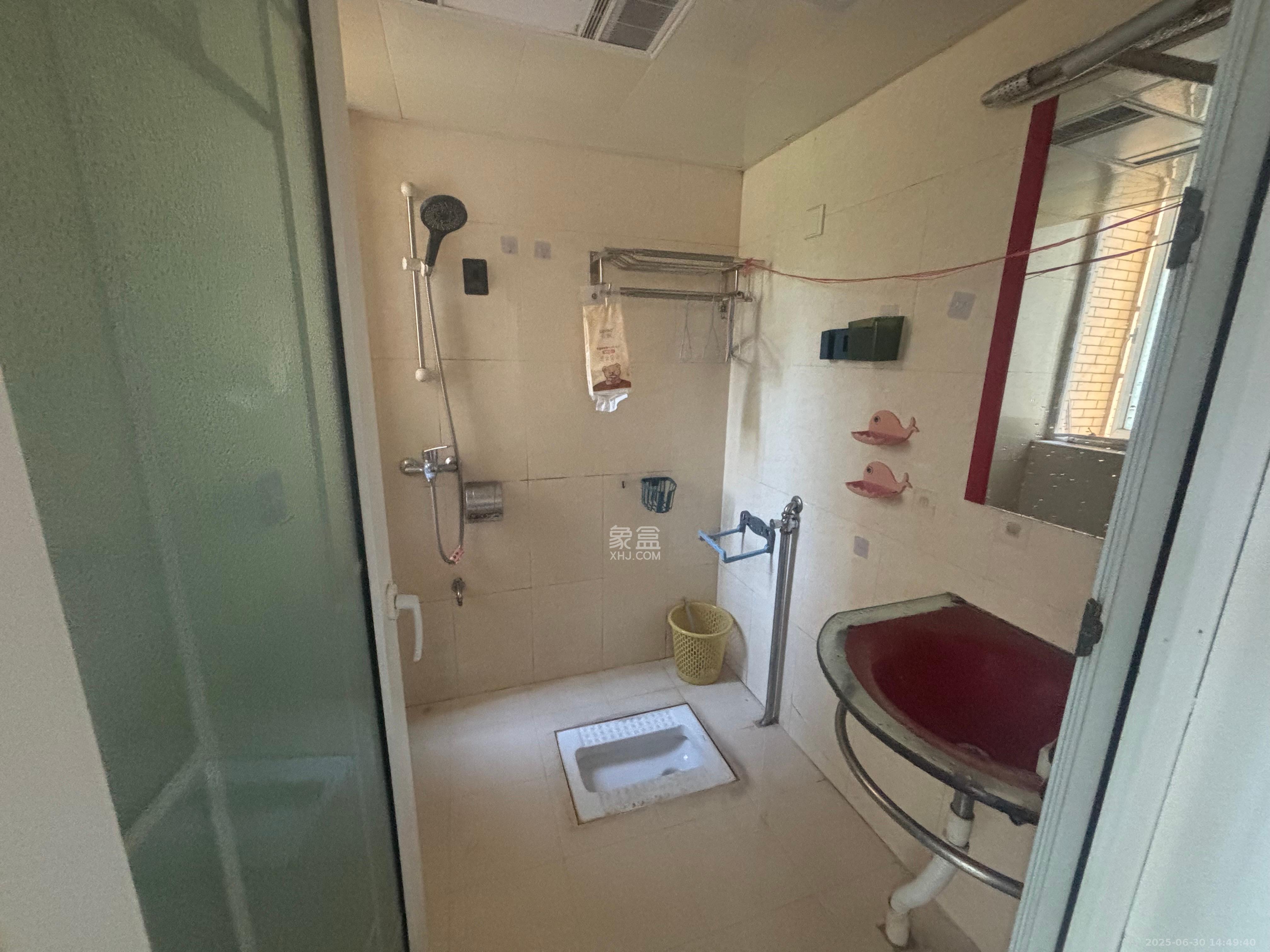 鄱阳小区  3室2厅1卫    1600.0元/月室内图