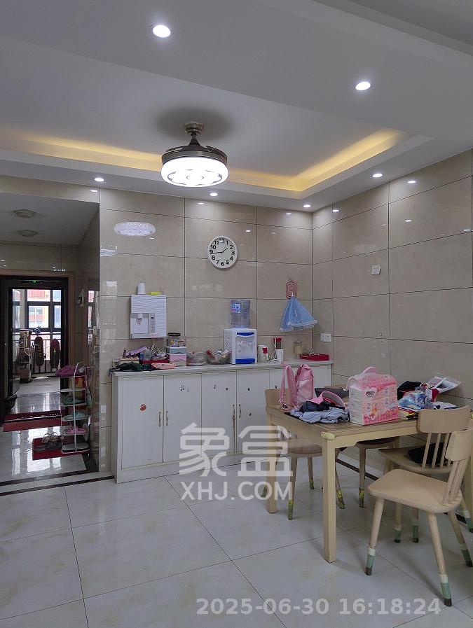 新天地步步高 3室2厅1卫 1500.0元/月 新天地步步高 3室2厅1卫 1500.0元/月户型图