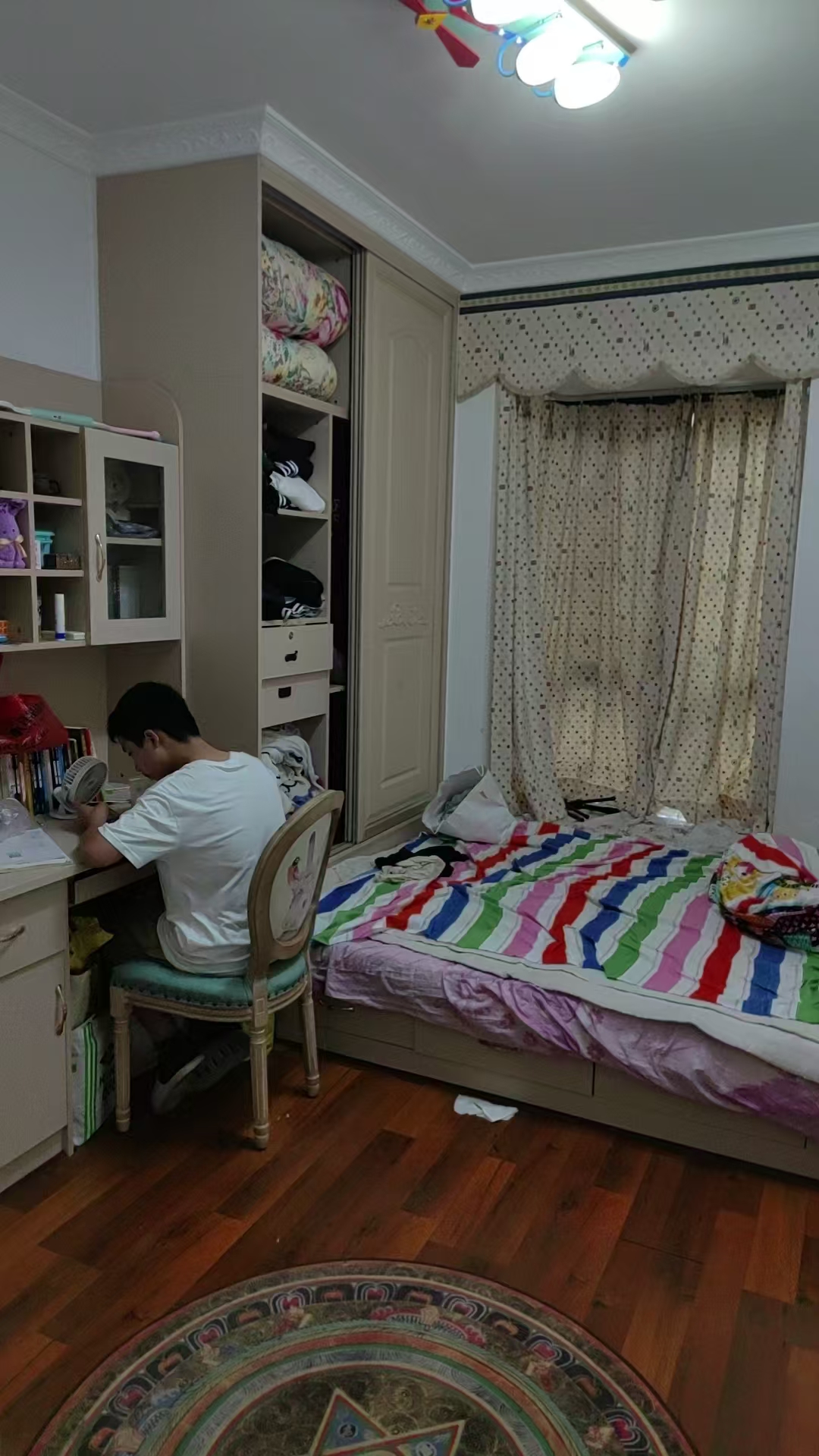 水木华庭 3室1厅2卫 67.8万 水木华庭 3室1厅2卫 67.8万客厅