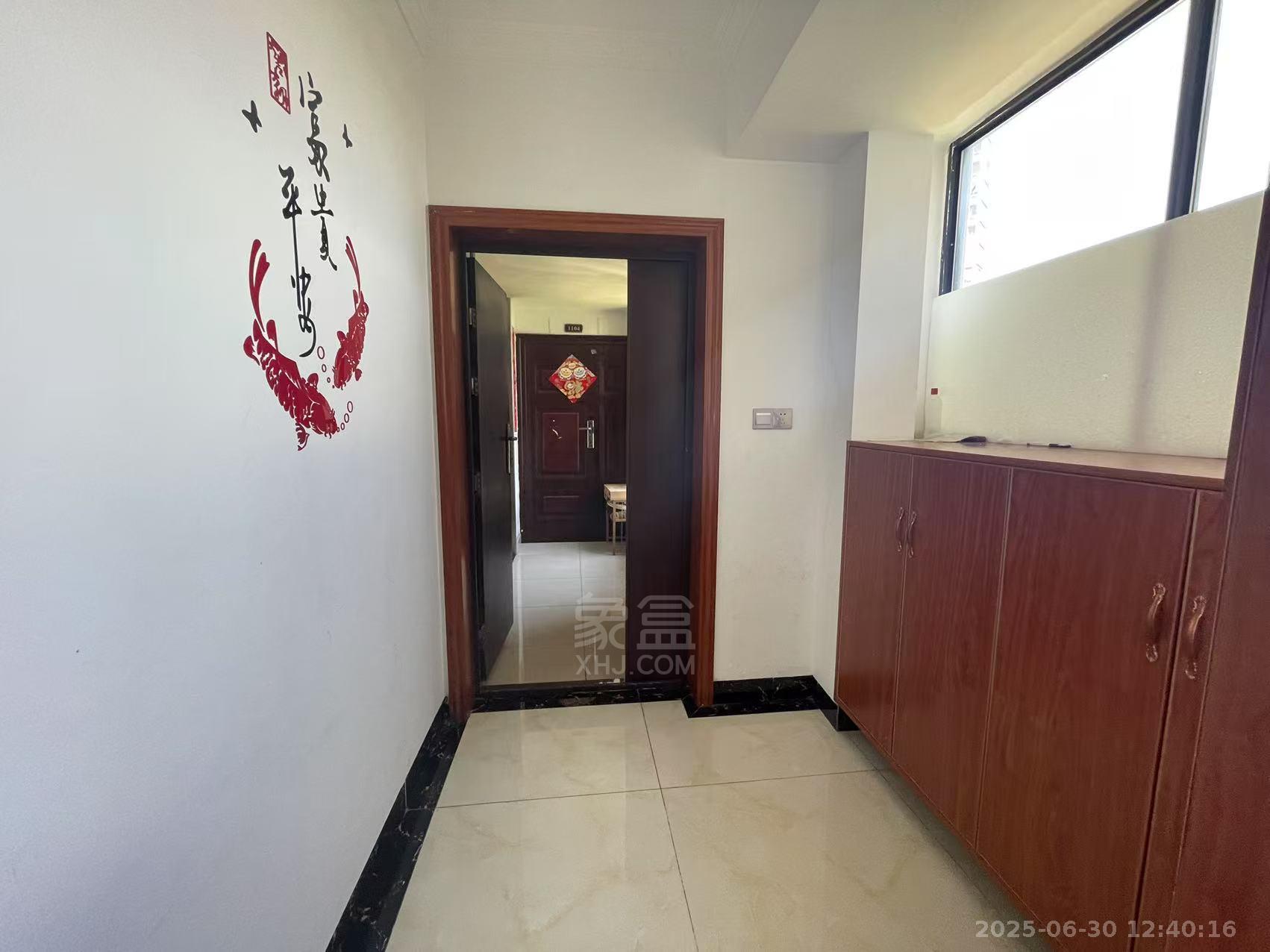 中建御山和苑 3室2厅2卫 1800.0元/月 中建御山和苑 3室2厅2卫 1800.0元/月室内图