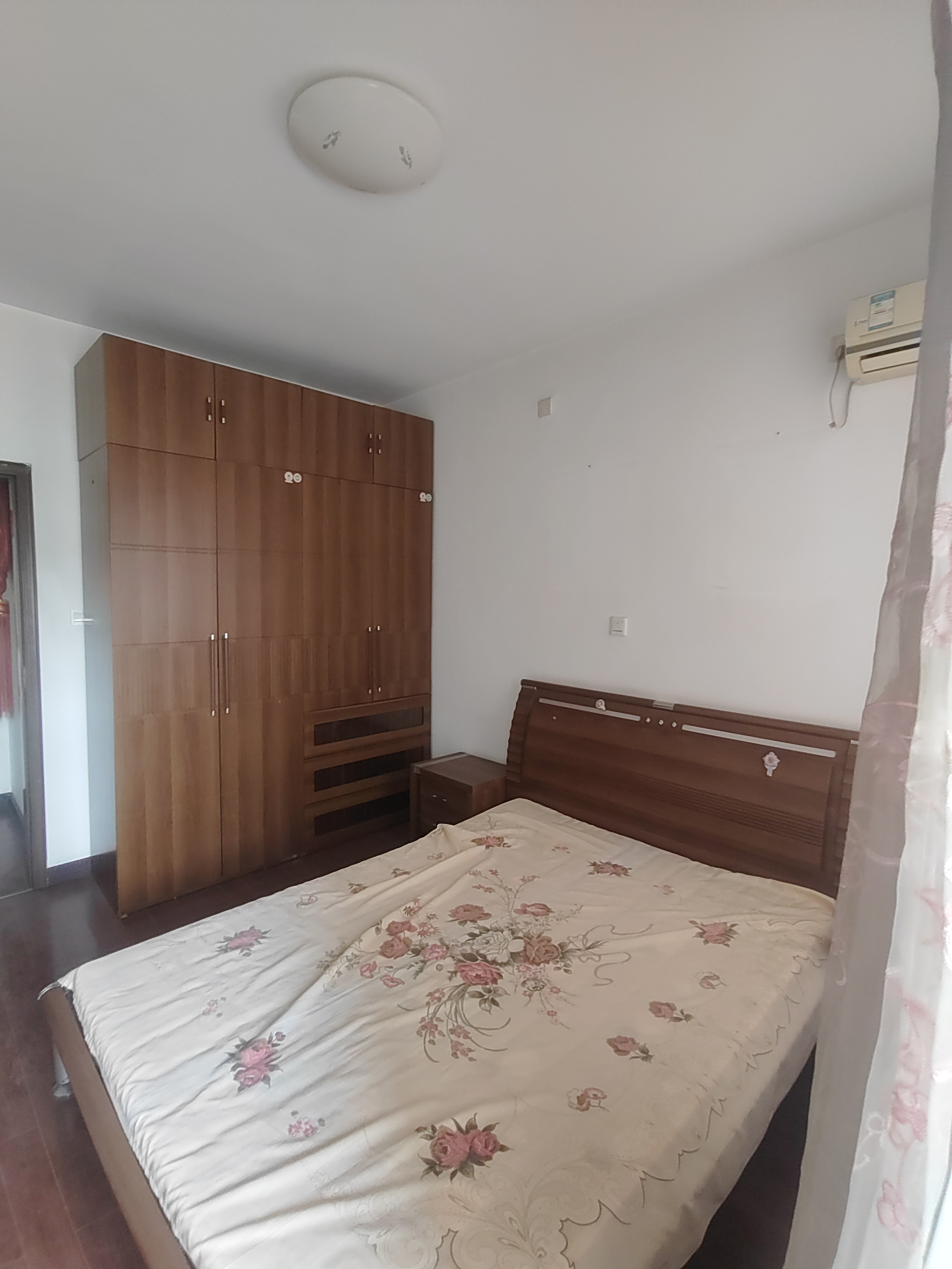 王家小区  1室0厅0卫    500.0元/月