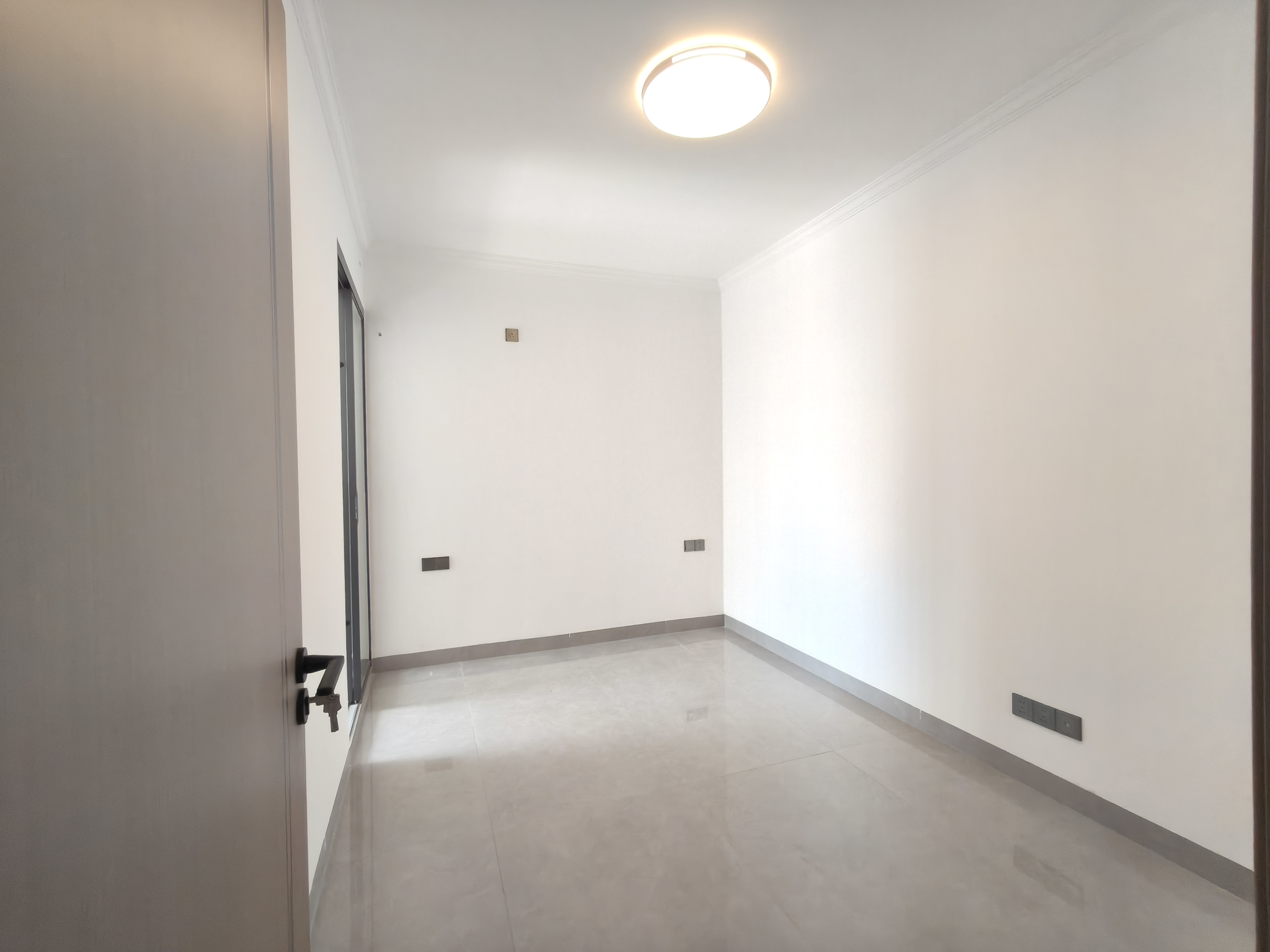 南门口安置小区二期 3室2厅2卫 2500.0元/月 南门口安置小区二期 3室2厅2卫 2500.0元/月室内图