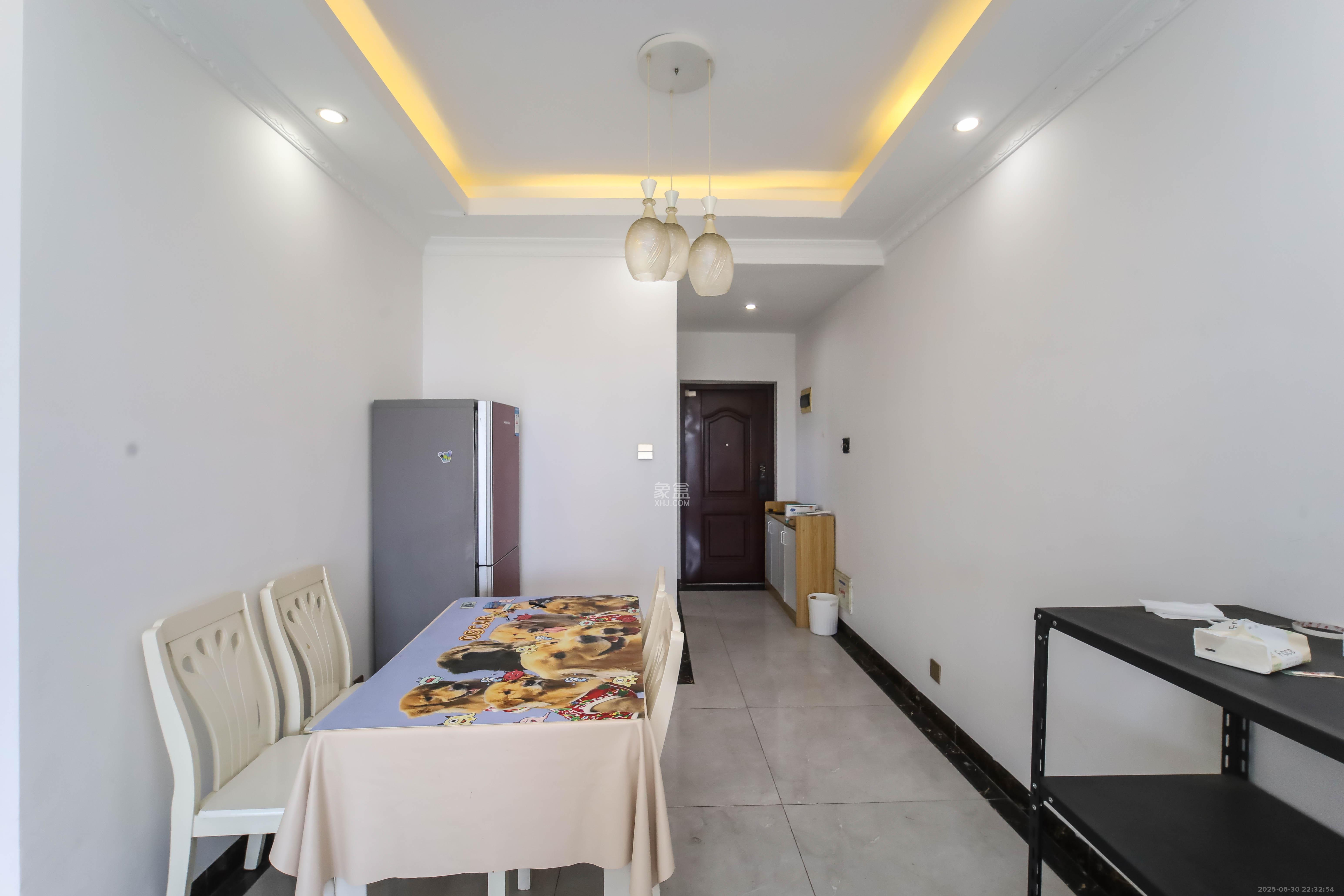 江河双水湾 2室2厅1卫 78.0万 江河双水湾 2室2厅1卫 78.0万客厅