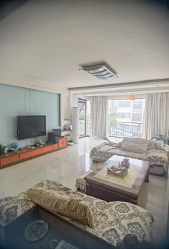 金丰花园  3室2厅2卫    1700.0元/月