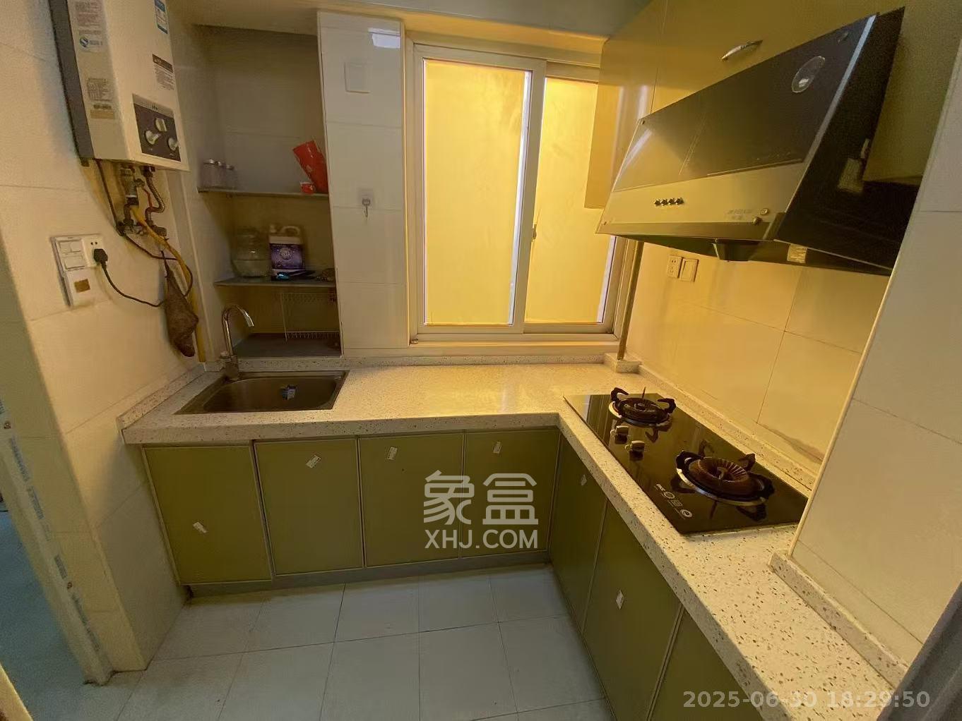 巧克力空间（建鸿达现代大厦）  3室1厅1卫   2000.00元/月室内图