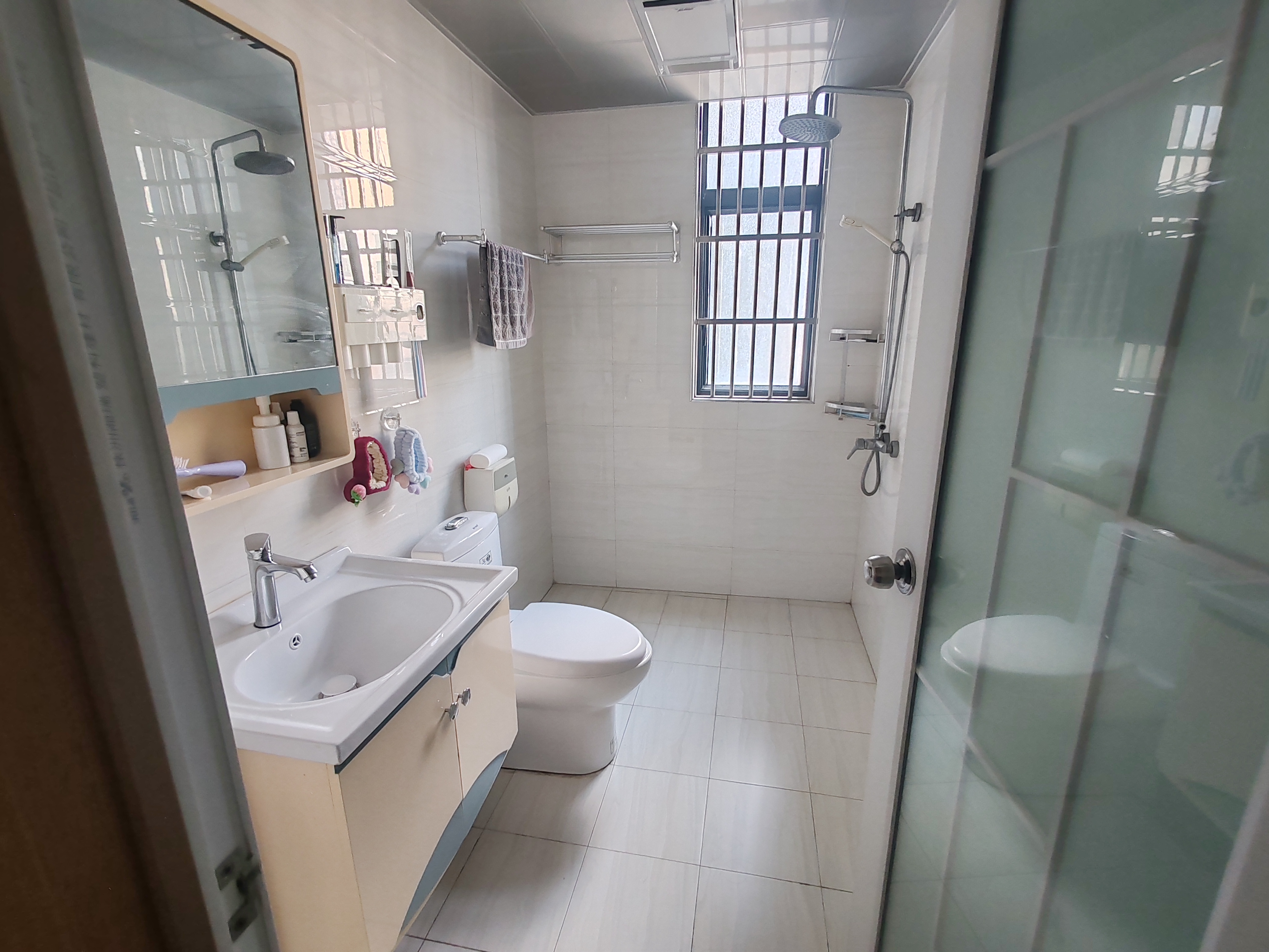 时代华府  4室2厅2卫    65.8万 时代华府  4室2厅2卫    65.8万室内图