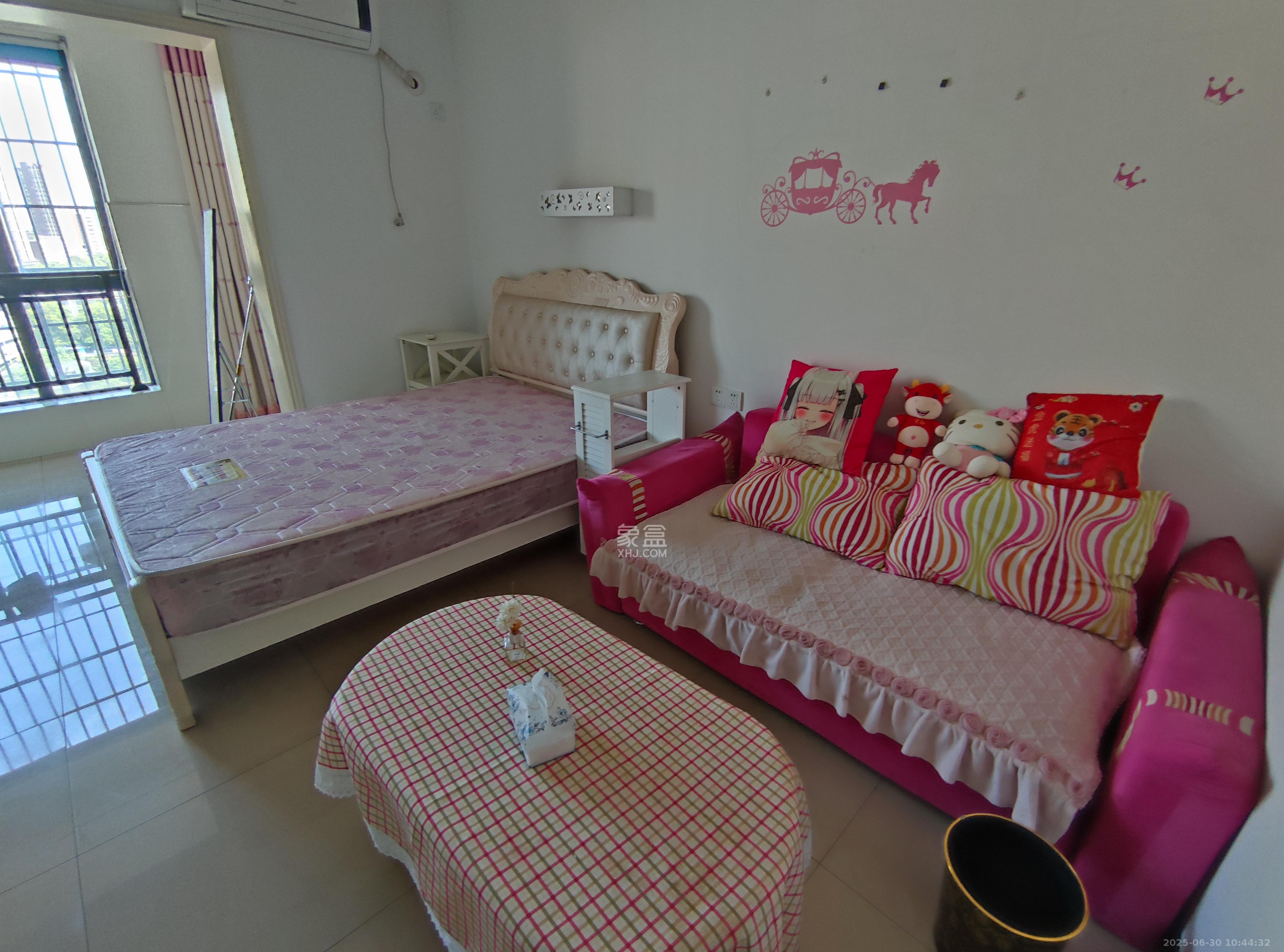 剑桥名门  1室1厅1卫    1350.0元/月 剑桥名门  1室1厅1卫    1350.0元/月室内图