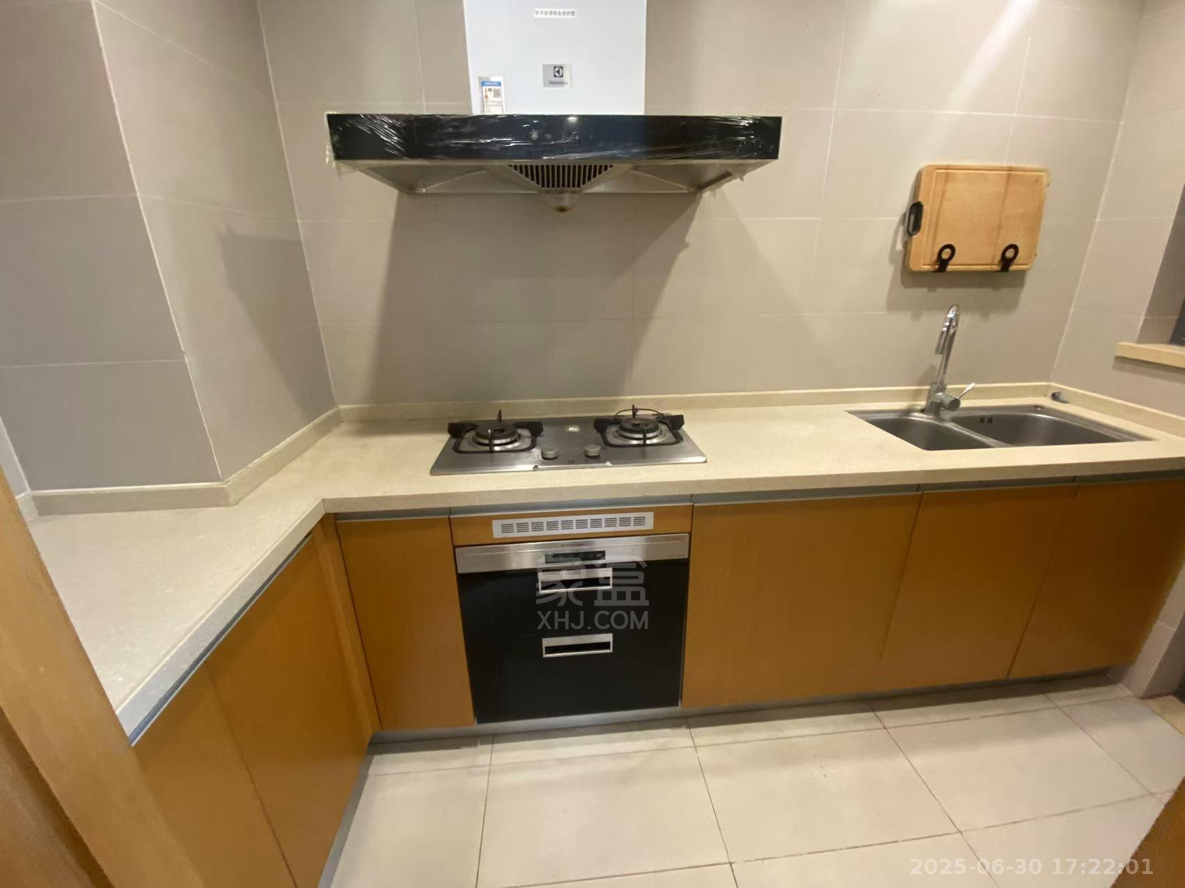 晋合湘水湾四期 2室2厅1卫 2280.0元/月 晋合湘水湾四期 2室2厅1卫 2280.0元/月室内图