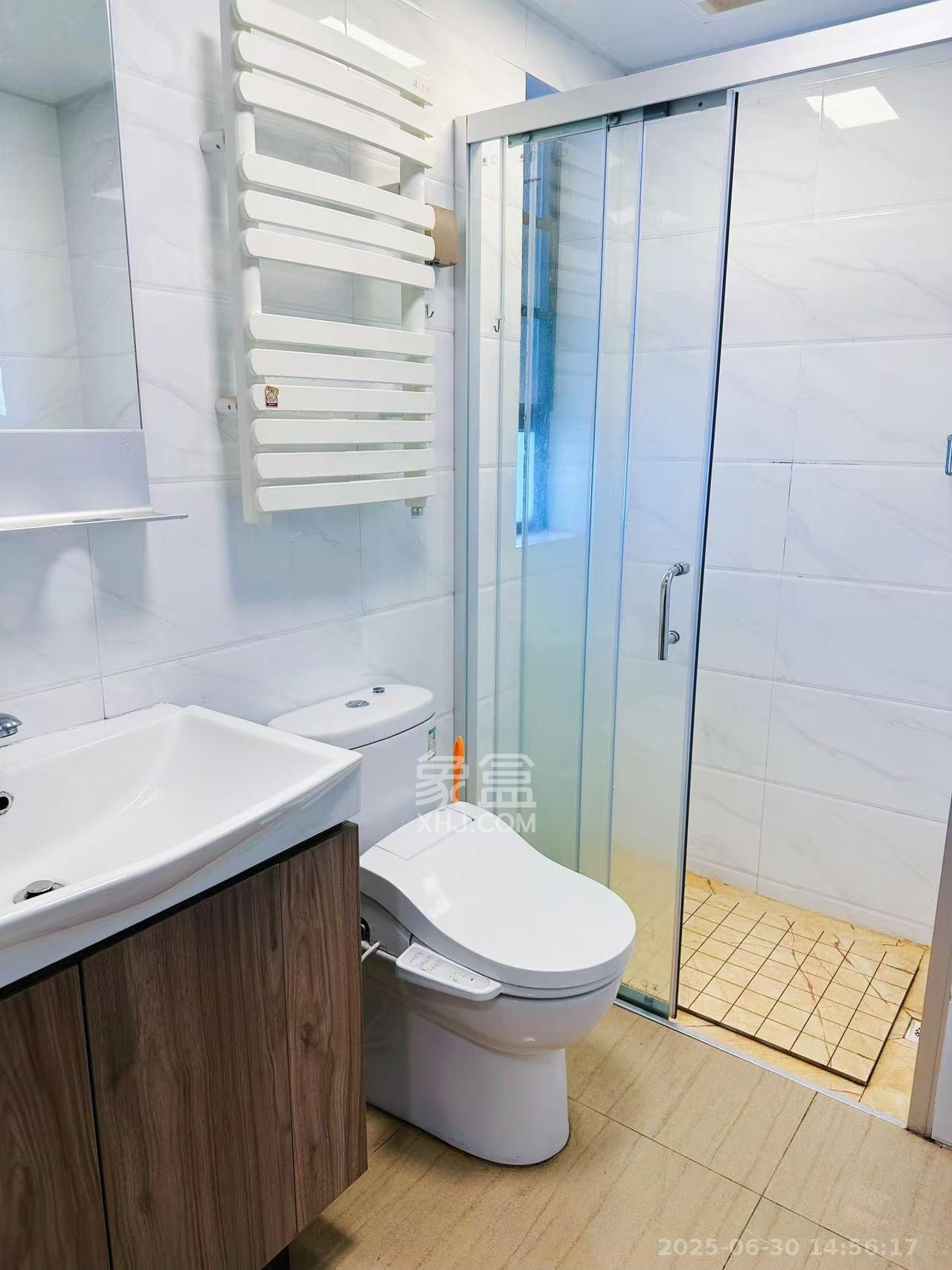 碧桂园星城首府  3室1厅2卫    3000.0元/月 碧桂园星城首府  3室1厅2卫    3000.0元/月室内图