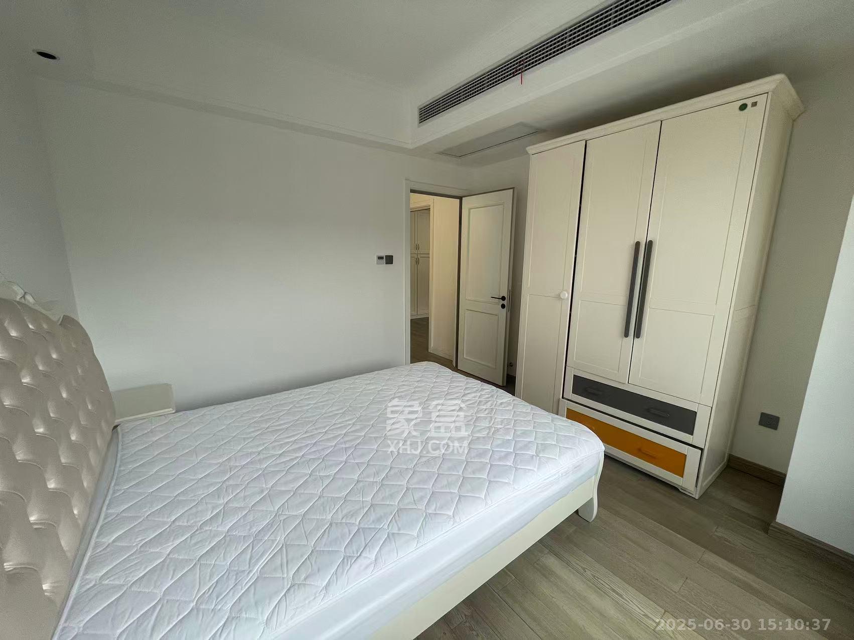 梅溪正荣府 4室2厅2卫 5500.0元/月 梅溪正荣府 4室2厅2卫 5500.0元/月室内图