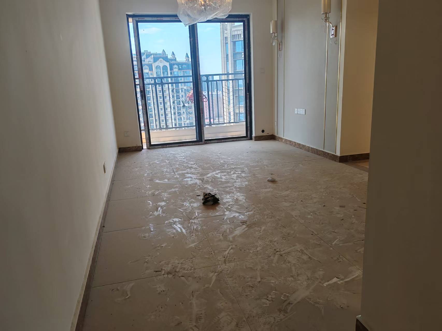 恒大名都 3室2厅1卫 1500.0元/月 恒大名都 3室2厅1卫 1500.0元/月室内图