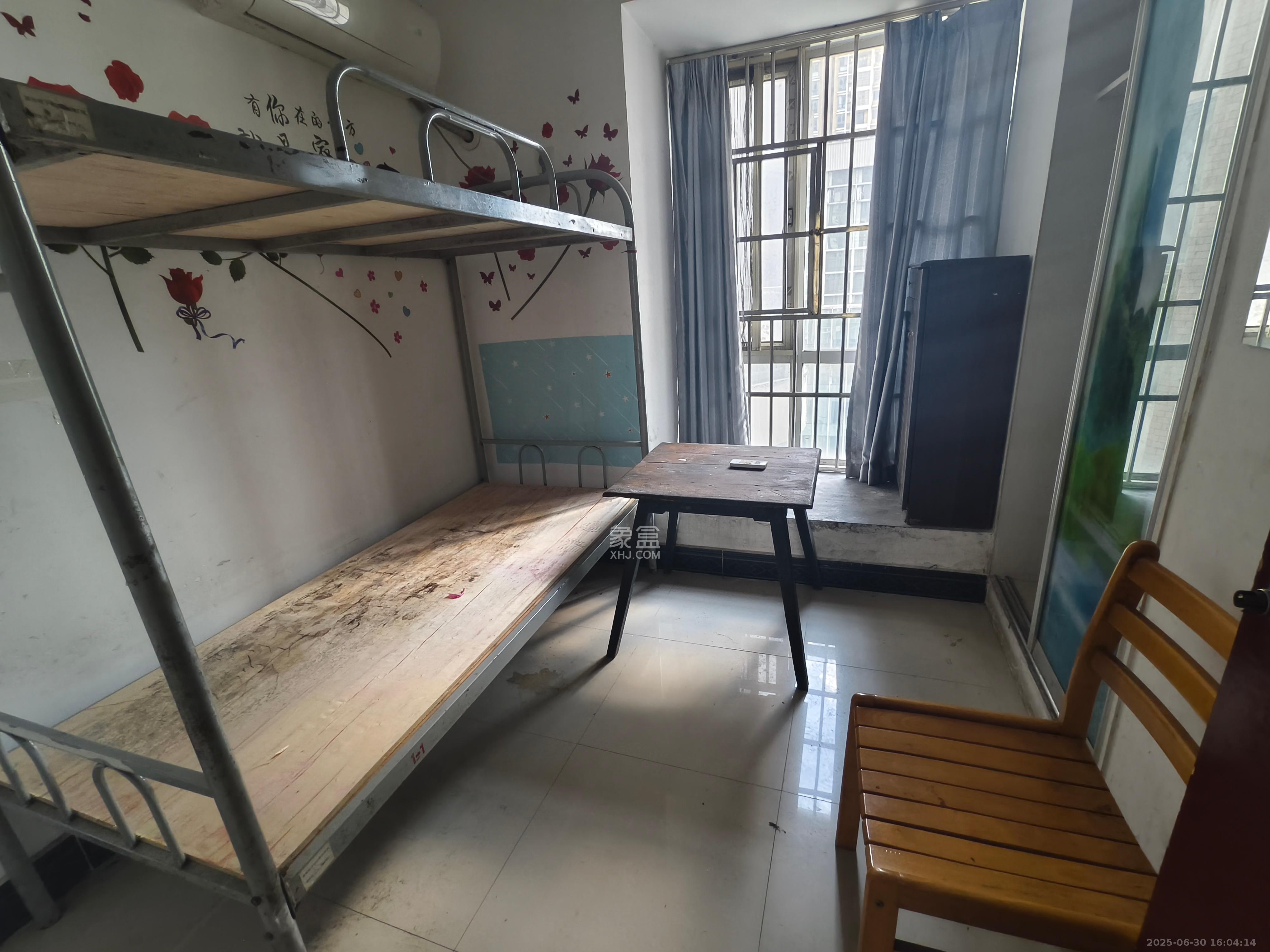 凯通国际城(凯通朝庭) 3室1厅1卫 2000.0元/月 凯通国际城(凯通朝庭) 3室1厅1卫 2000.0元/月室内图