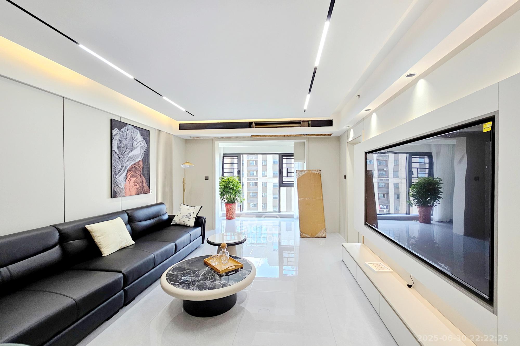 阳光城尚东湾嘉林苑  3室2厅1卫    105.0万 阳光城尚东湾嘉林苑  3室2厅1卫    105.0万