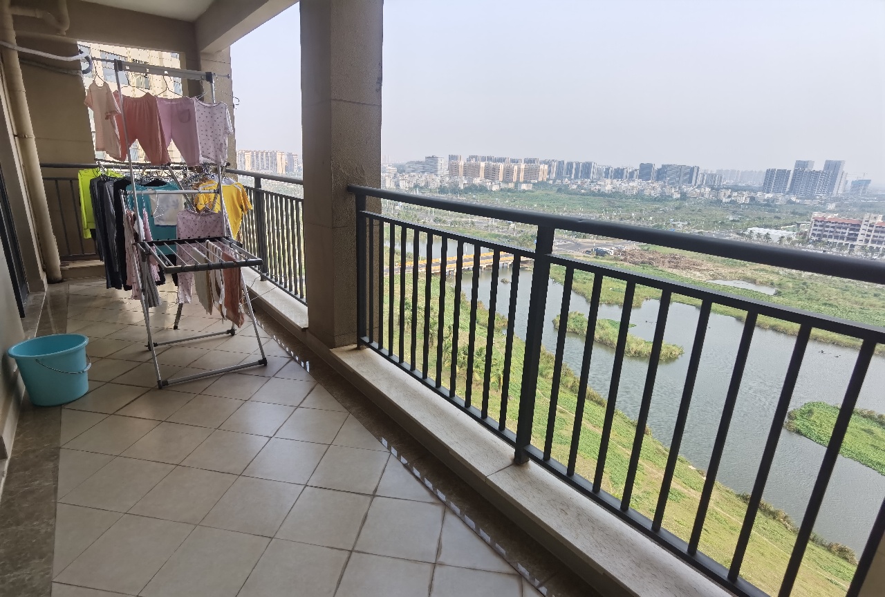 置地御海公馆  4室2厅2卫    160.0万 置地御海公馆  4室2厅2卫    160.0万室内图