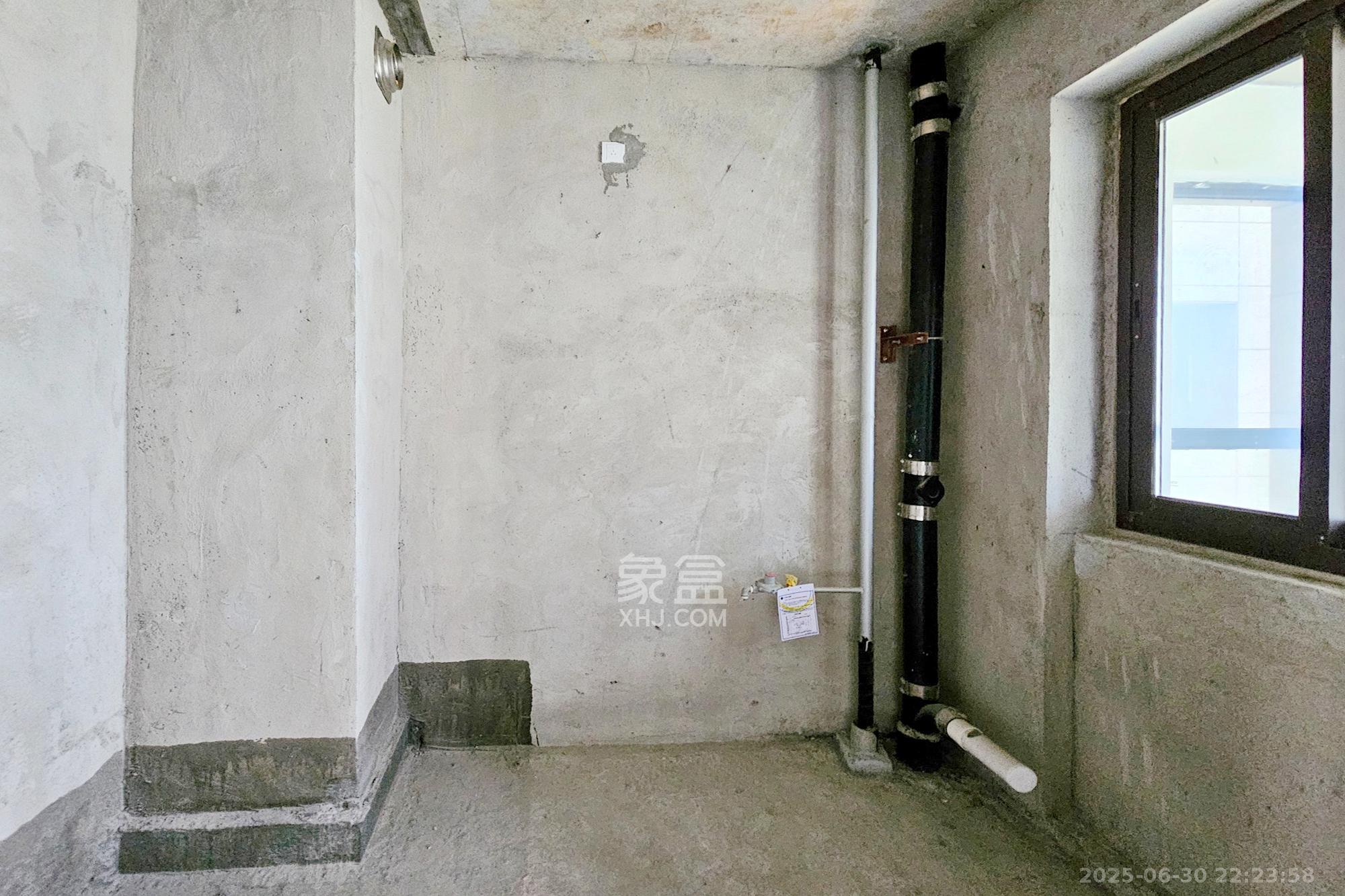 明昇壹城(明昇时代广场)二期 4室2厅3卫 210.0万 明昇壹城(明昇时代广场)二期 4室2厅3卫 210.0万其他