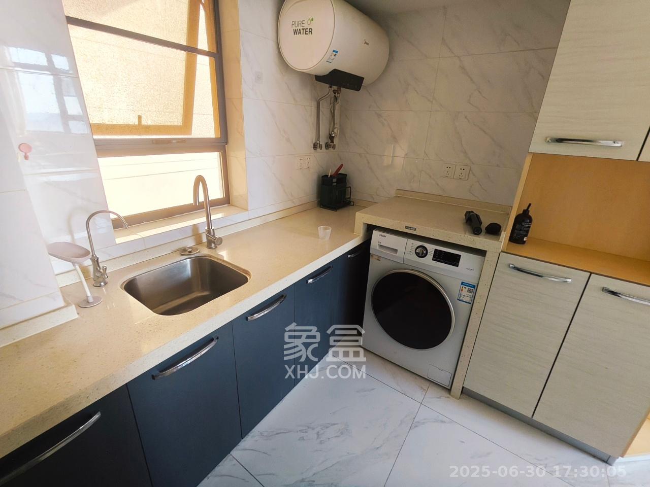 达美溪湖湾  1室1厅1卫    2200.0元/月室内图