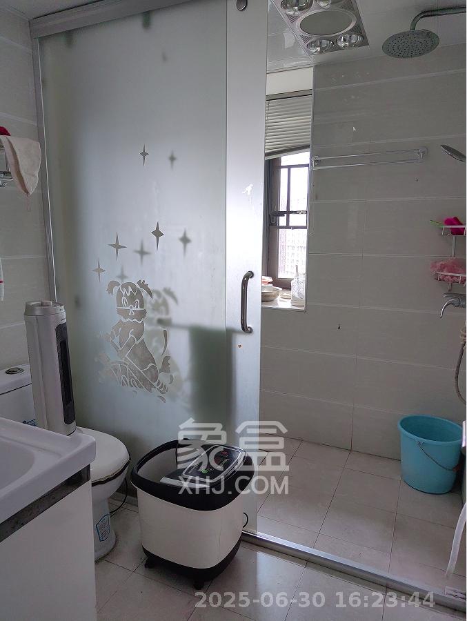 新天地步步高 3室2厅1卫 1500.0元/月 新天地步步高 3室2厅1卫 1500.0元/月室内图