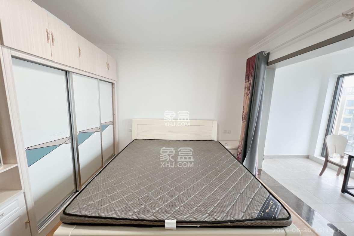 北辰三角洲E7区 3室2厅2卫 4300.0元/月 北辰三角洲E7区 3室2厅2卫 4300.0元/月室内图