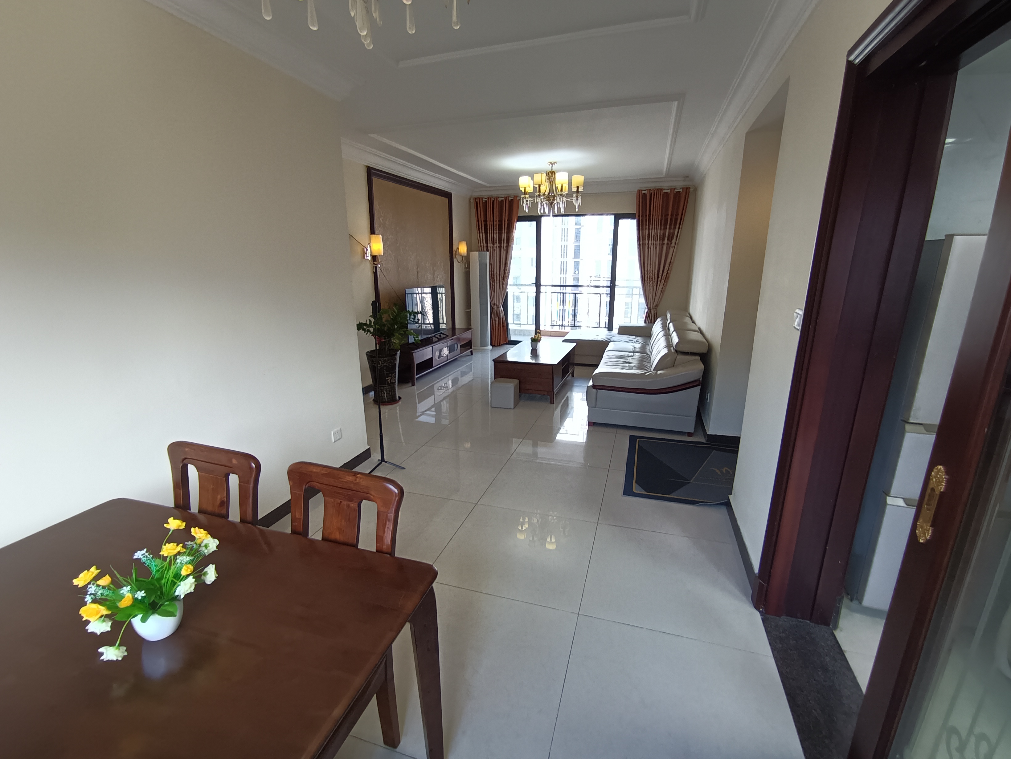 恒大海口文化旅游城 3室2厅2卫 148.0万 恒大海口文化旅游城 3室2厅2卫 148.0万客厅