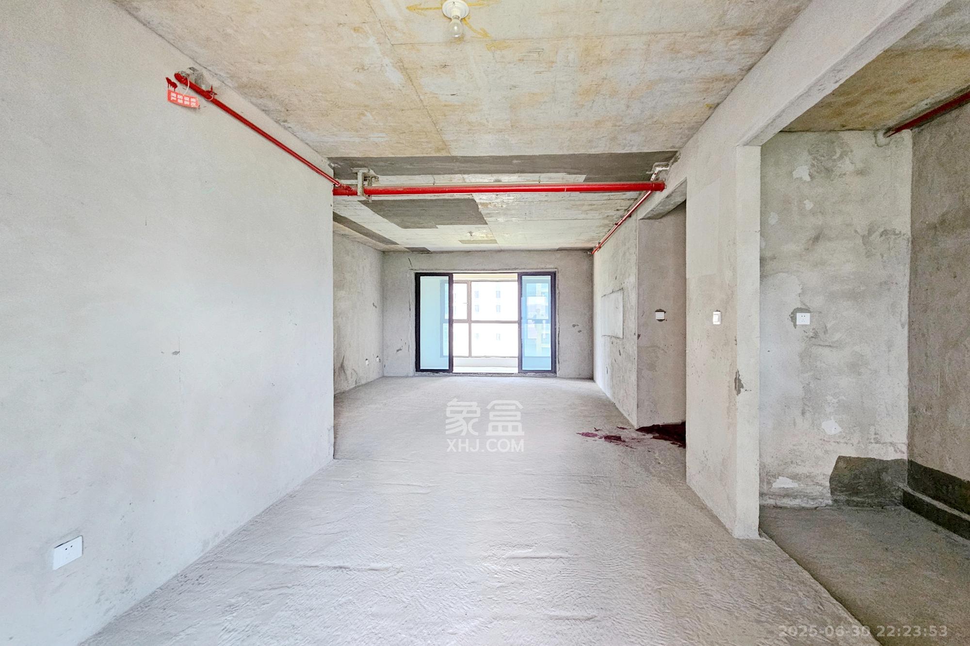 明昇壹城(明昇时代广场)二期 4室2厅3卫 210.0万 明昇壹城(明昇时代广场)二期 4室2厅3卫 210.0万客厅